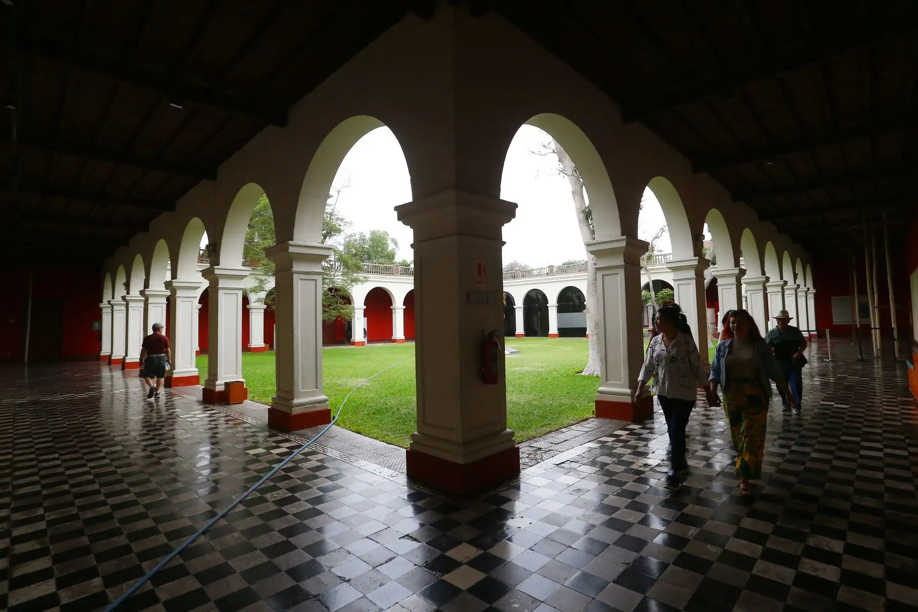 El programa Museos Abiertos brinda acceso gratuito a los museos, sitios arqueológicos y lugares históricos administrados por el Estado, En la imagen, el Museo Nacional de Arqueología, Antropología e Historia del Perú.
Foto: ANDINA/ Eddy Ramos