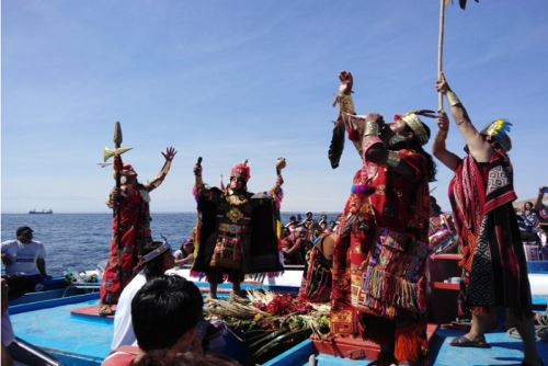La ceremonia de agradecimiento al mar por todos los productos que nos ofrece será escenificada, por sexto año consecutivo, por los actores del tradicional Inti Raymi frente al Candelabro. Foto: ANDINA/Difusión