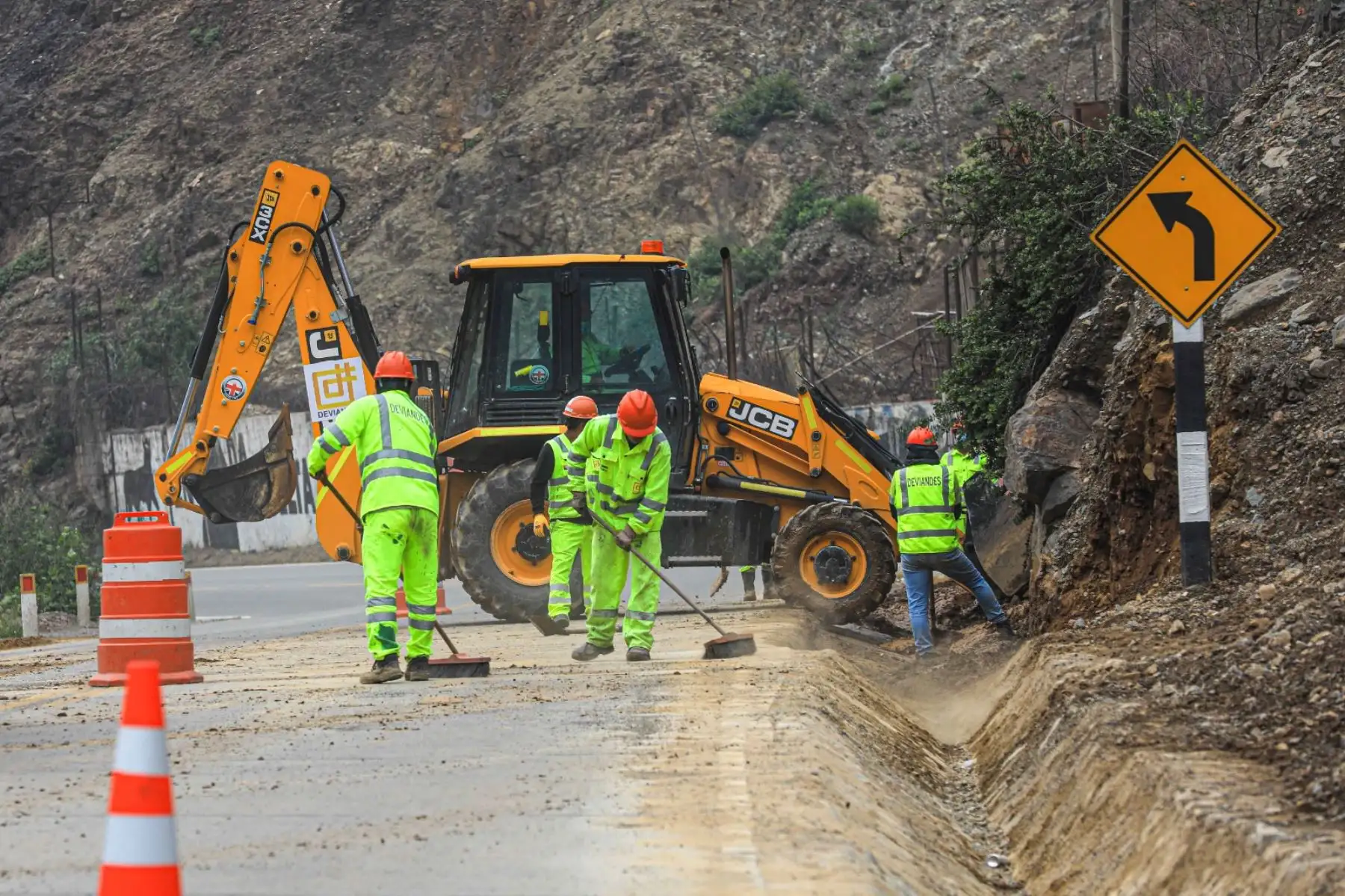 Más de 1,000 emergencias viales a causa de las lluvias intensas atendió el MTC en lo que va del año.
