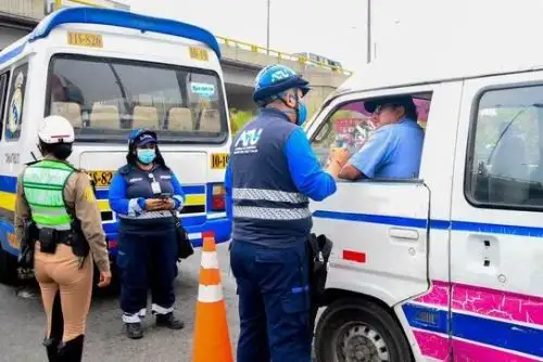 ATU envió más de 1400 vehículos de transporte informal al depósito en lo que va del 2023. Foto: ANDINA/Difusión.