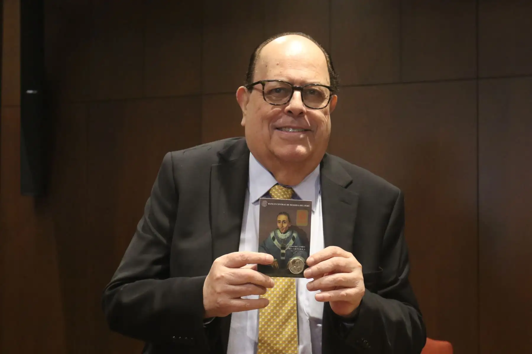 El Banco Central de Reserva (BCR) pone en circulación desde hoy 10 de mayo la sétima moneda de la serie numismática Constructores de la República Bicentenario 1821-2021, alusiva a Francisco Xavier de Luna Pizarro, en el marco de la conmemoración del Bicentenario de la Independencia de Perú.
Foto:Andina/Hector Vinces.