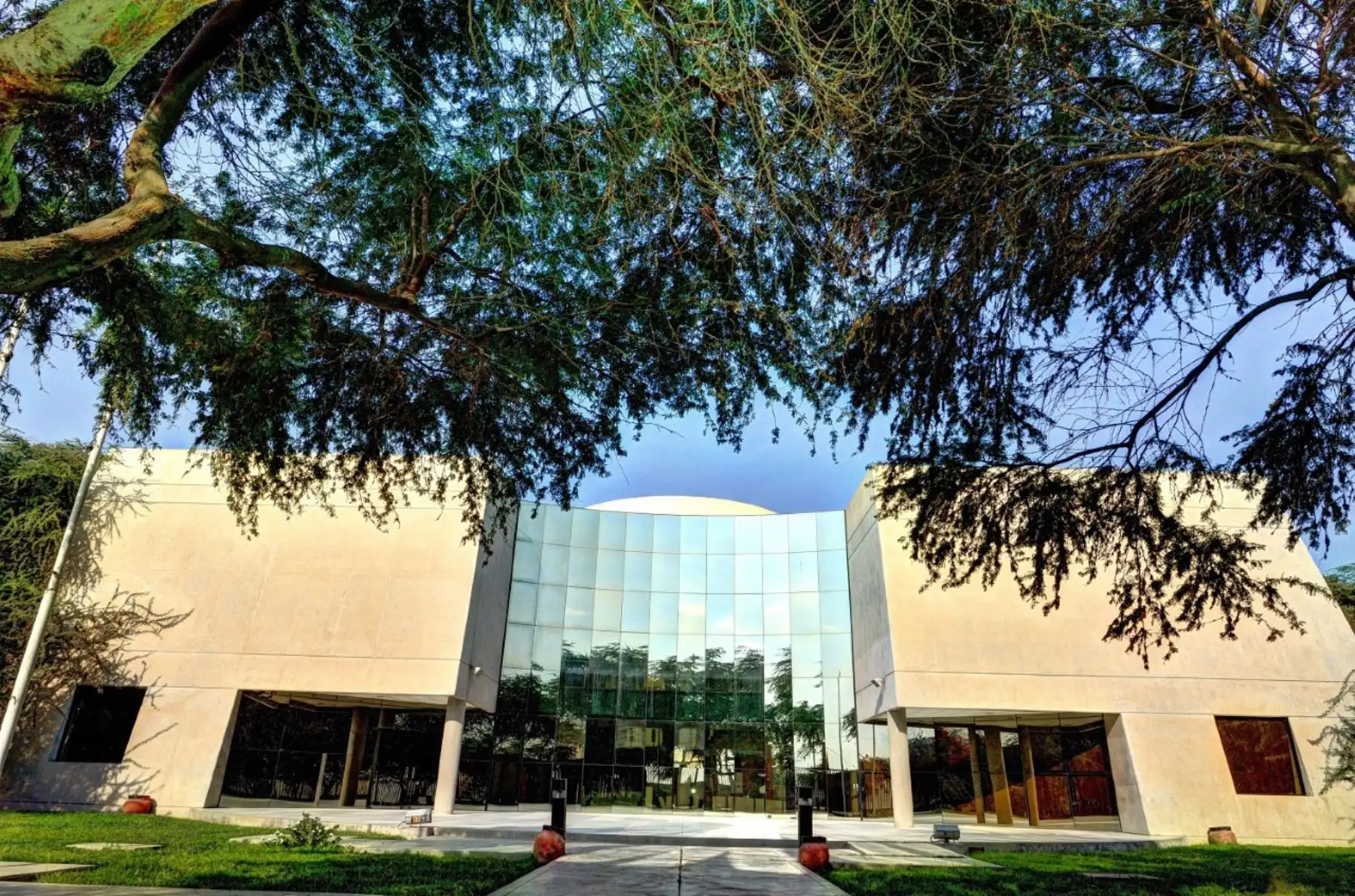 En los próximos días se iniciarán las obras de ampliación y mejoramiento de los servicios culturales en el Museo Nacional Sicán. El objetivo es convertir a este recinto en la nueva joya cultural de Lambayeque. ANDINA/Difusión