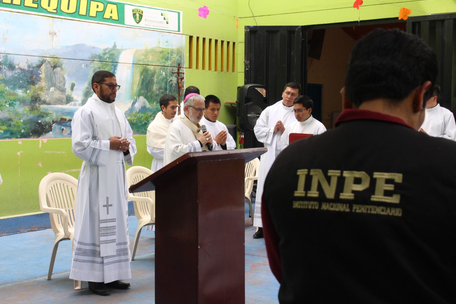 Misa por el Día de la Madre fue oficiada por el arzobispo de Arequipa, monseñor Javier del Río Alva. Foto: ANDINA/Difusión