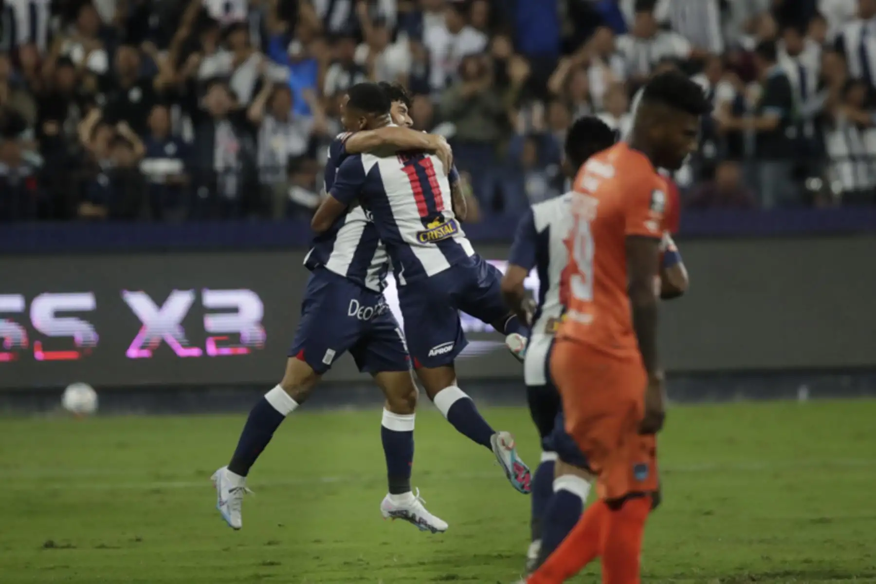 Alianza Lima derrotó por dos goles a cero a la César Vallejo con goles de Bryan Reyna y Aldair Rodríguez por la Liga 1.

Foto: ANDINA/Juan Carlos Guzmán