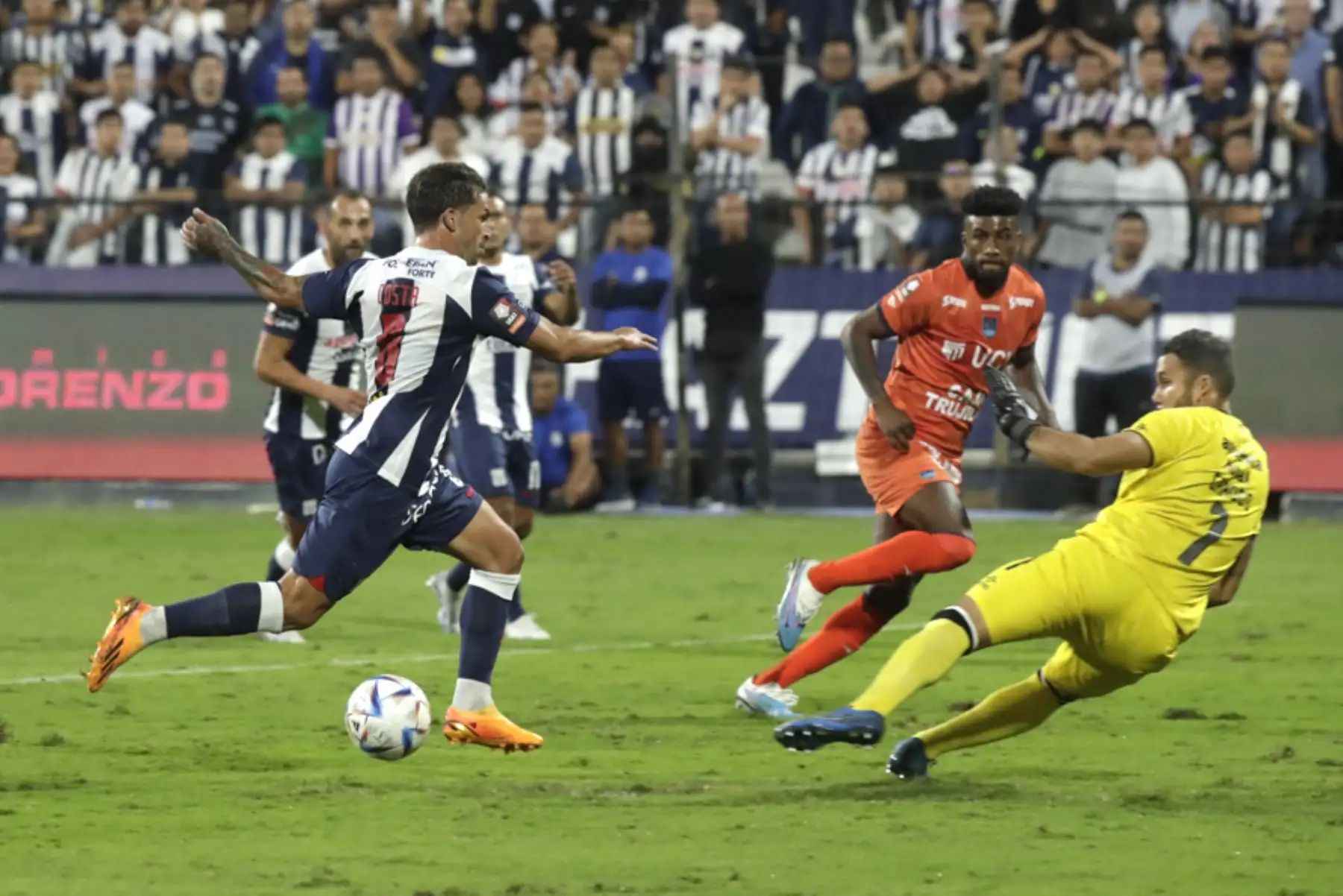 Alianza Lima derrotó por dos goles a cero a la César Vallejo con goles de Bryan Reyna y Aldair Rodríguez por la Liga 1.

Foto: ANDINA/Juan Carlos Guzmán