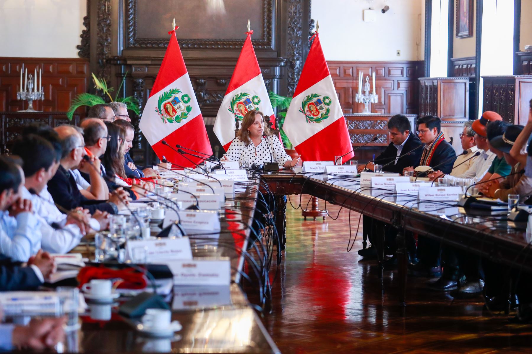 Alcaldes de Apurímac y Ayacucho en Palacio de Gobierno. Foto: ANDINA/Prensa Presidencia.