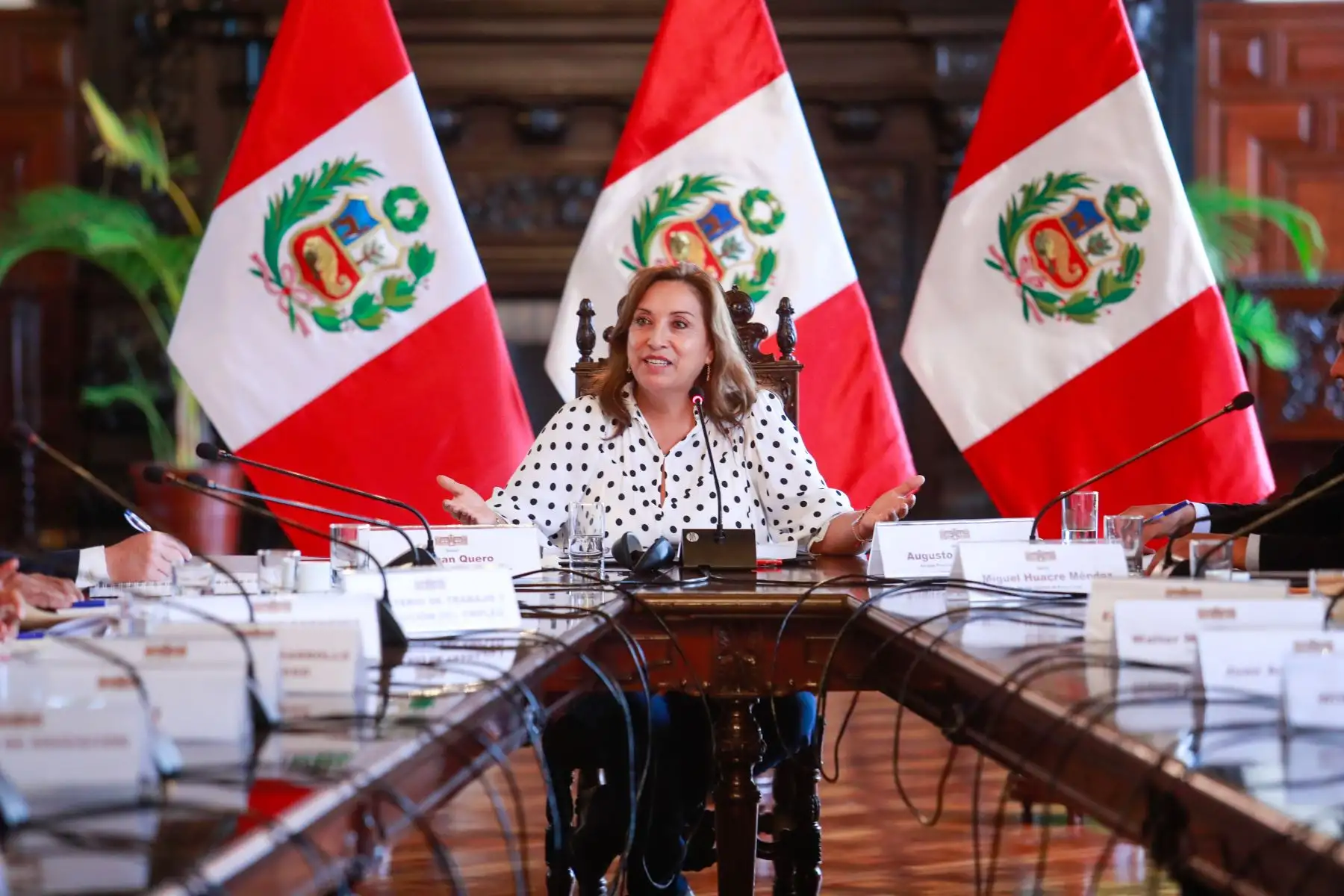 La presidenta de la República, Dina Boluarte, se reunió con alcaldes de la regiones de Apurímac y Ayacucho en el Palacio de Gobierno.
Foto: ANDINA/Presidencia Perú