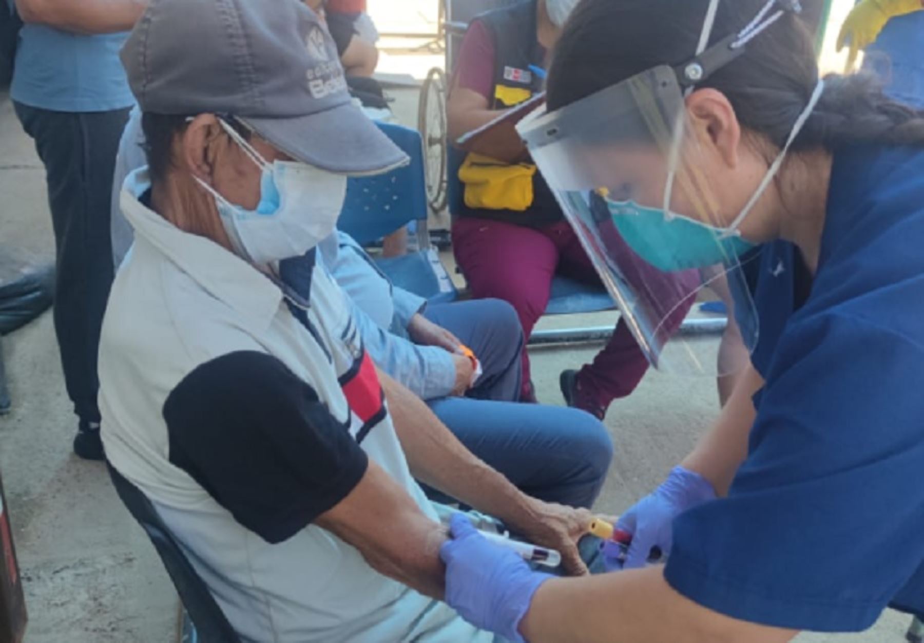 Un total de 117 casos confirmados de leptospirosis y 302 probables, lo que representa un incremento del 25.8% respecto a la semana anterior, reportó la Dirección de Epidemiología de la Dirección Regional de Salud de Tumbes.