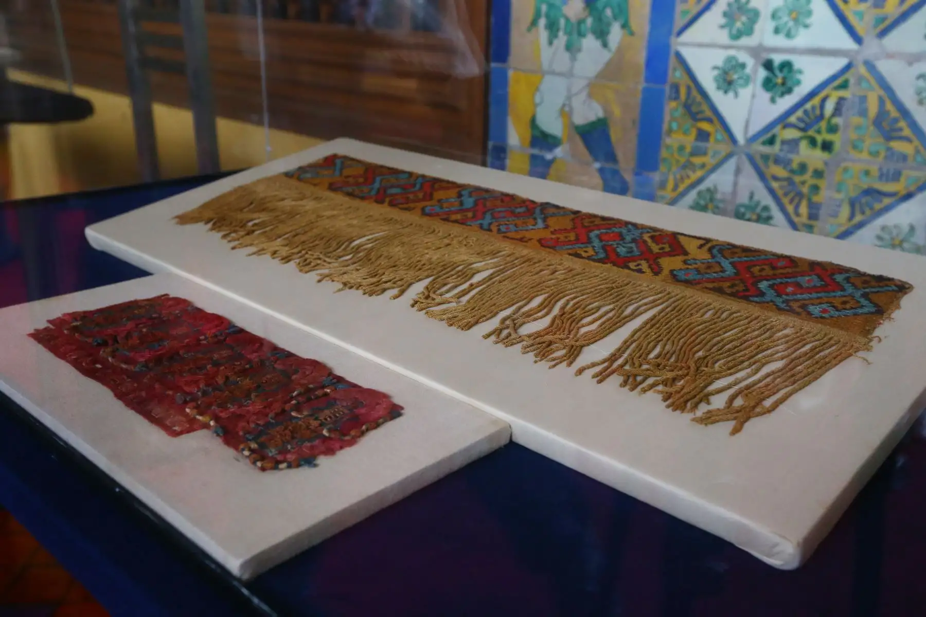 Cancillería entrega al Ministerio de Cultura, bienes culturales repatriados desde Estados Unidos, pertenecientes al Patrimonio Cultural de la Nación. En la imagen, textil elaborado en fibra de camélido, de forma rectangular.
Foto: ANDINA/Eddy Ramos