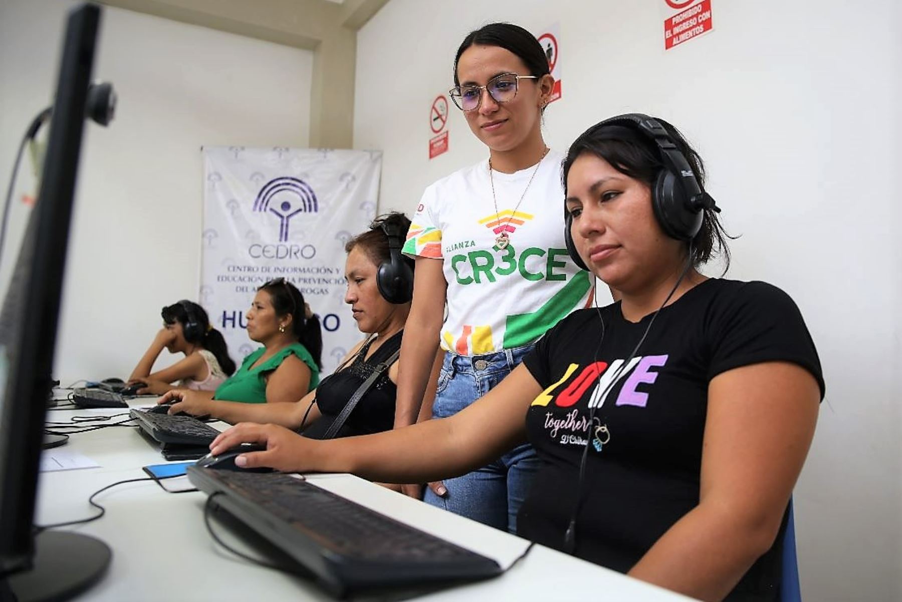 La red de telecentros de Cedro y USAID impulsa la inclusión digital y financiera en la Amazonía. Foto: CEDRO/Difusión
