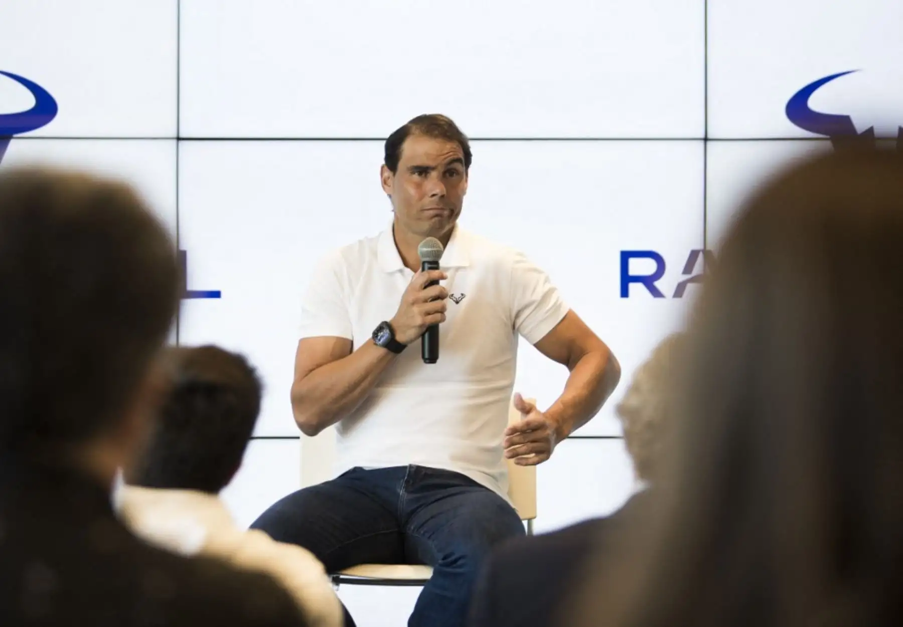 Rafael compareció ante la prensa y señaló que se preparará bien para tener una despedida digna