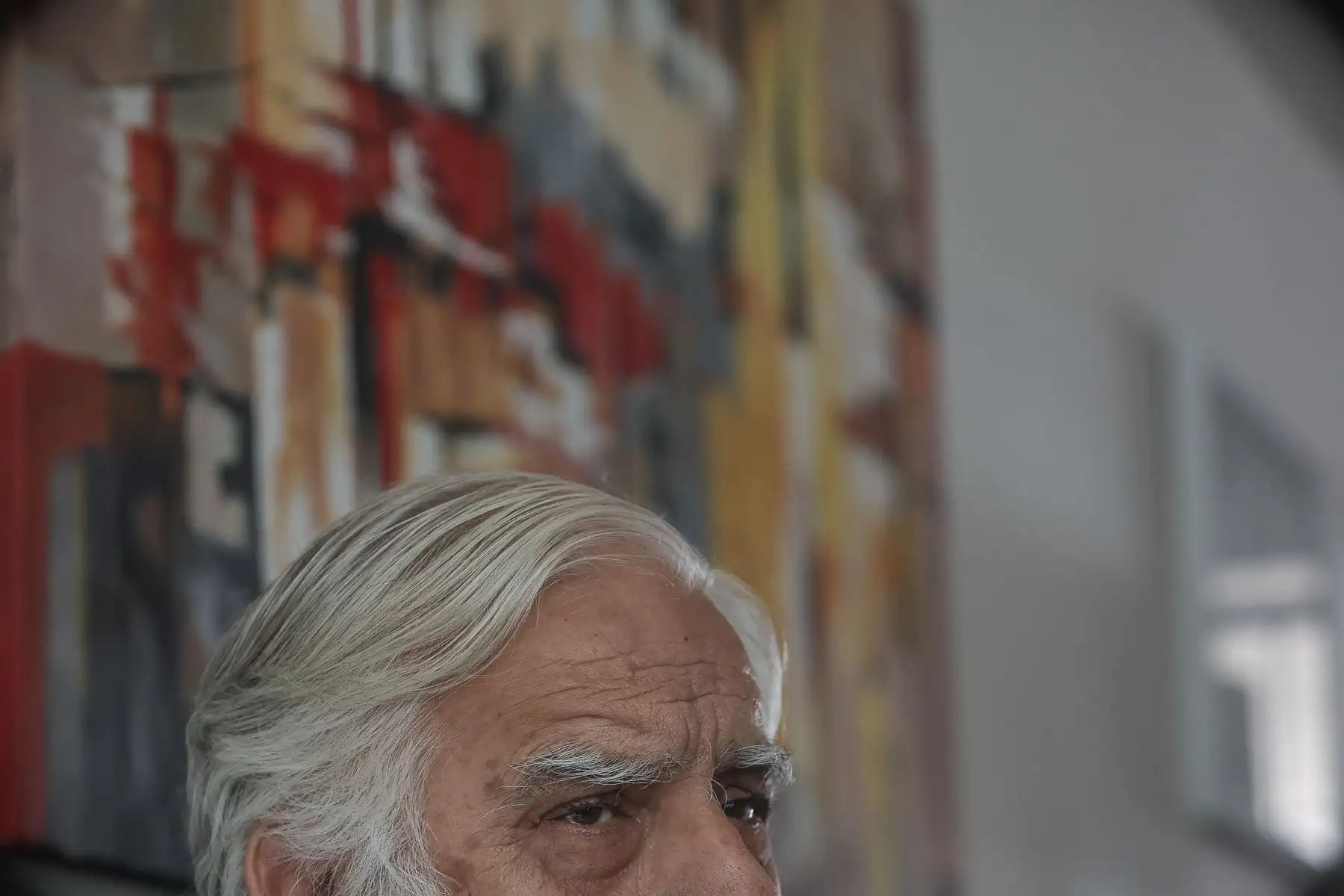 Entrevista al escritor peruano, Alonso Cueto Caballero, por su más reciente novela títulada Francisca, Princesa del Perú. 
Foto: ANDINA/Andrés Valle