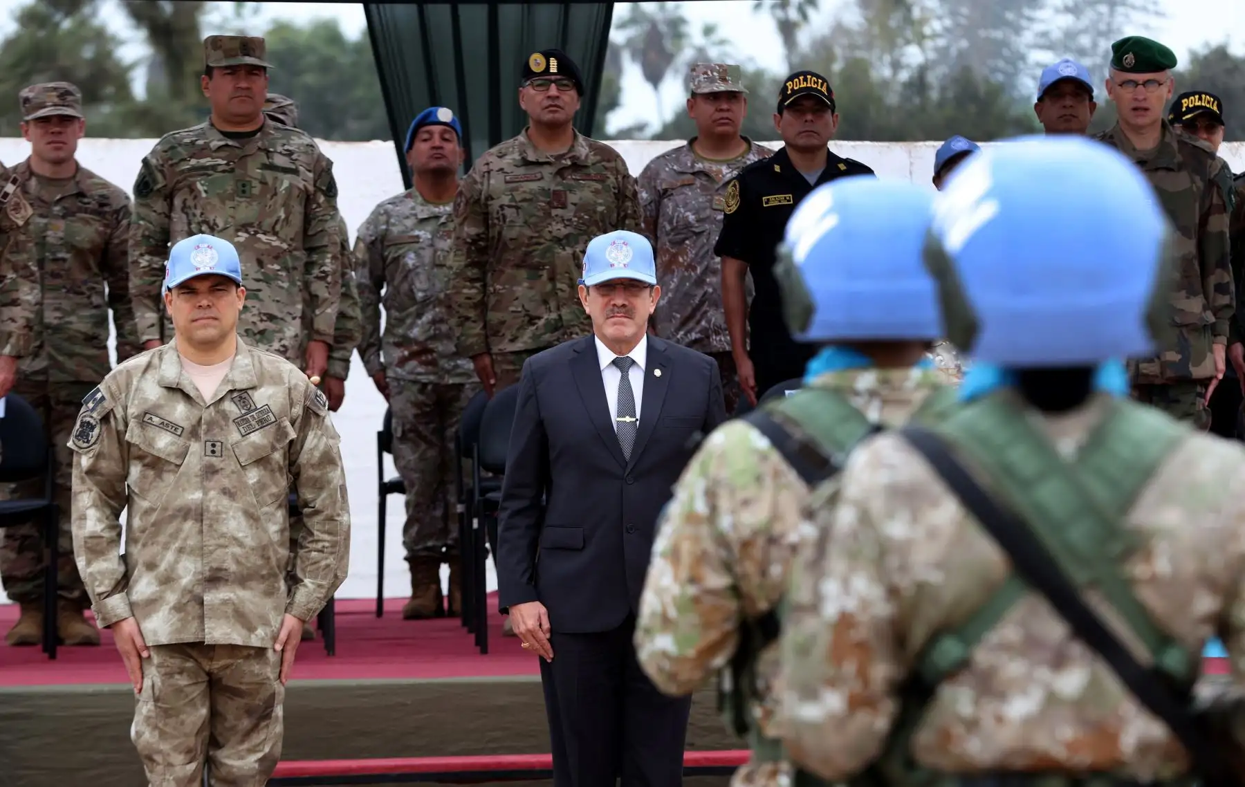 258 efectivos militares los que han culminado con éxito el curso de Predespliegue. De ellos, 39 son mujeres, destacó el ministro de Defensa. Foto: ANDINA/Difusión