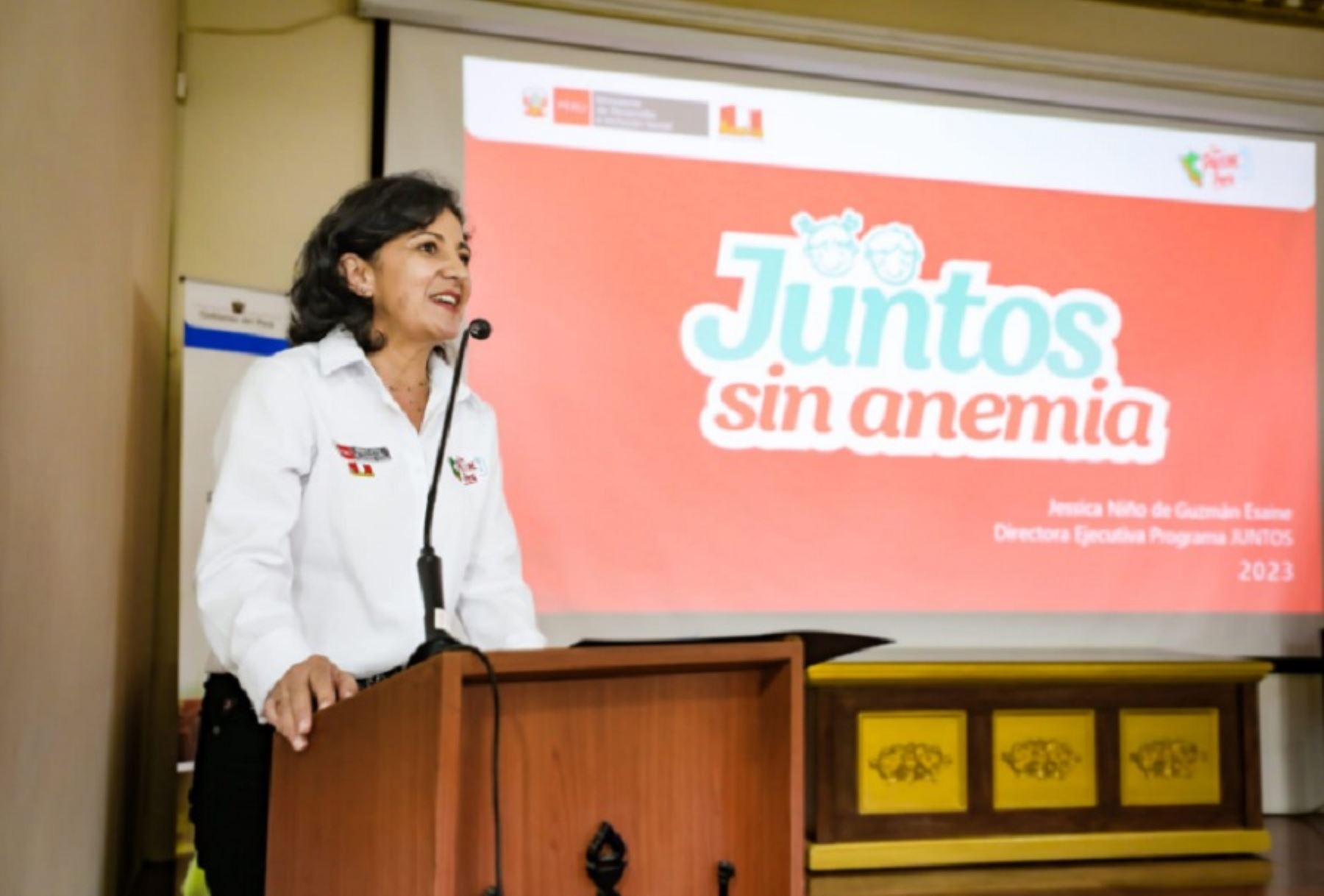 La directora ejecutiva del programa Juntos, Jessica Niño de Guzmán presentó el proyecto "Juntos sin anemia" durante la firma del Pacto Regional por el Desarrollo Infantil Temprano que se realizó en la ciudad de Trujillo, provincia de La Libertad.