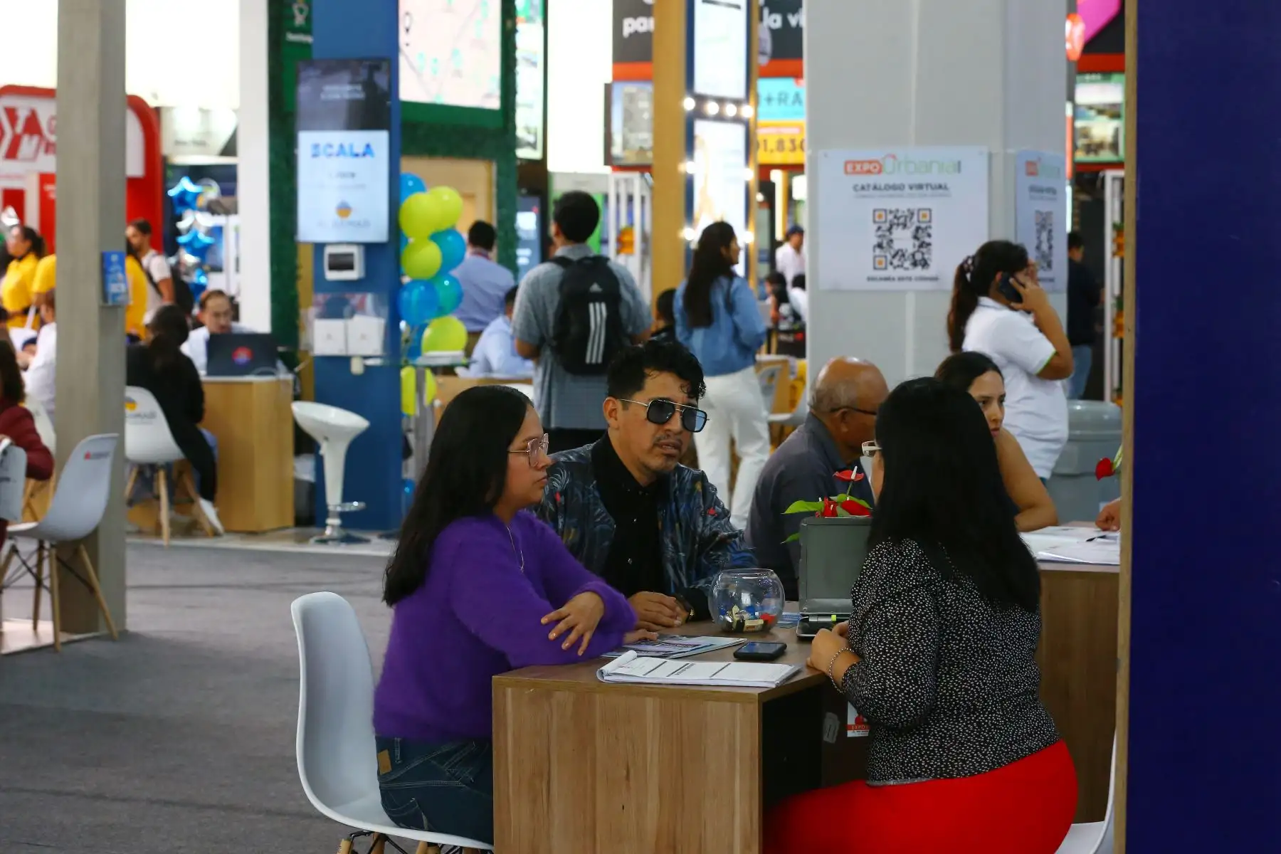 Del 18 al 21 de mayo se organiza la Feria Expo Urbania 2023. La feria inmobiliaria más grande vuelve con diversas ofertas en la explanada del Parque de la Exposición.
Foto: ANDINA/Eddy Ramos