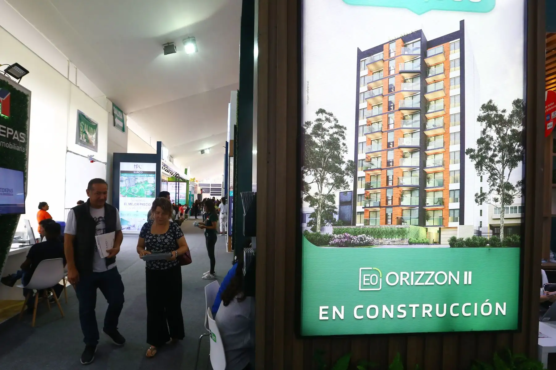 Del 18 al 21 de mayo se organiza la Feria Expo Urbania 2023. La feria inmobiliaria más grande vuelve con diversas ofertas en la explanada del Parque de la Exposición.
Foto: ANDINA/Eddy Ramos