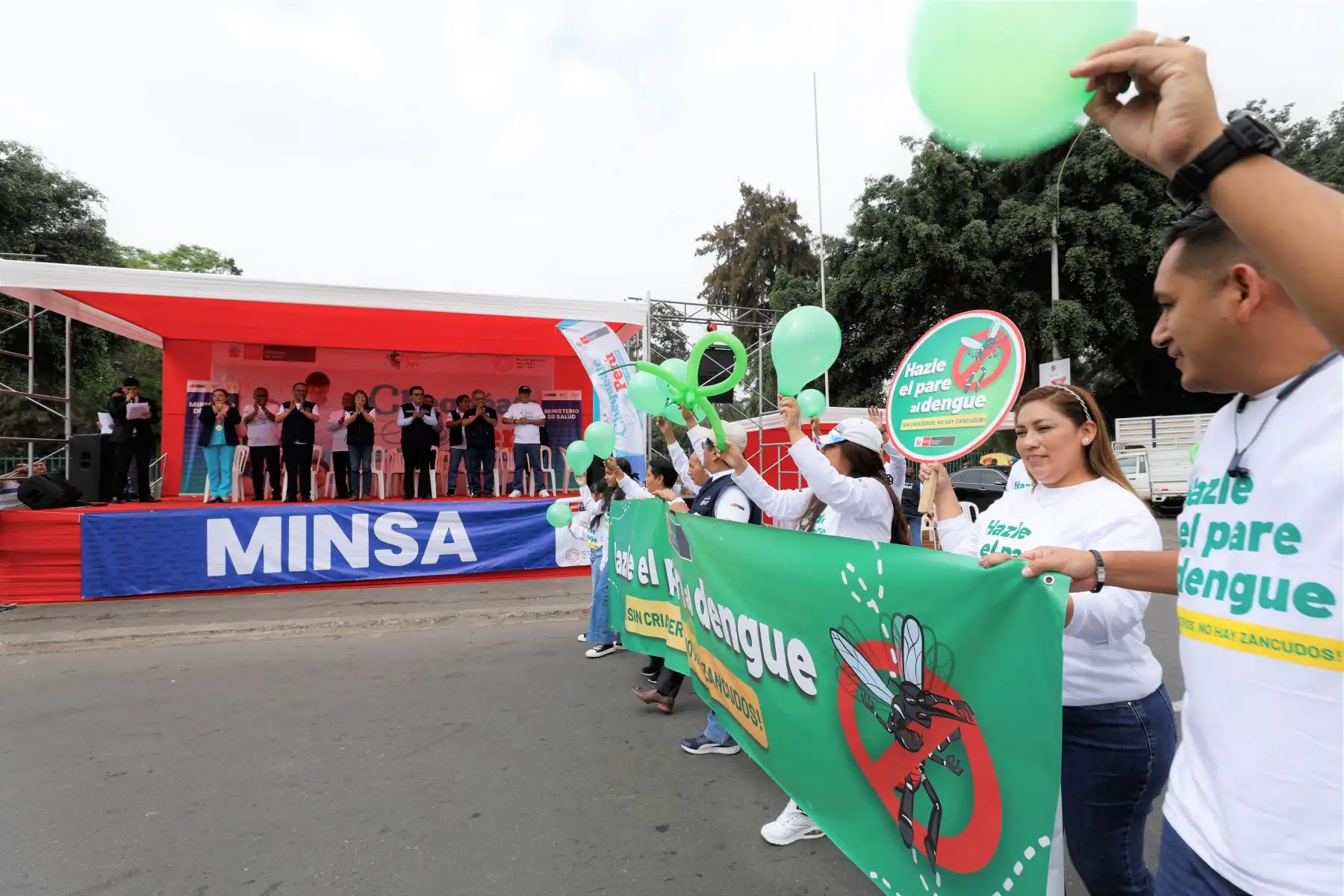 Con la participación de las autoridades del Instituto Nacional de Salud, se realizó desde el Campo de Marte de Jesús María el gran corso por la salud, iniciativa que busca sensibilizar a la población, sobre la importancia de cuidar la salud y evitar que las personas, puedan desarrollar enfermedades que pueden evitarse con un diagnóstico oportuno.
Foto: ANDINA/Difusión