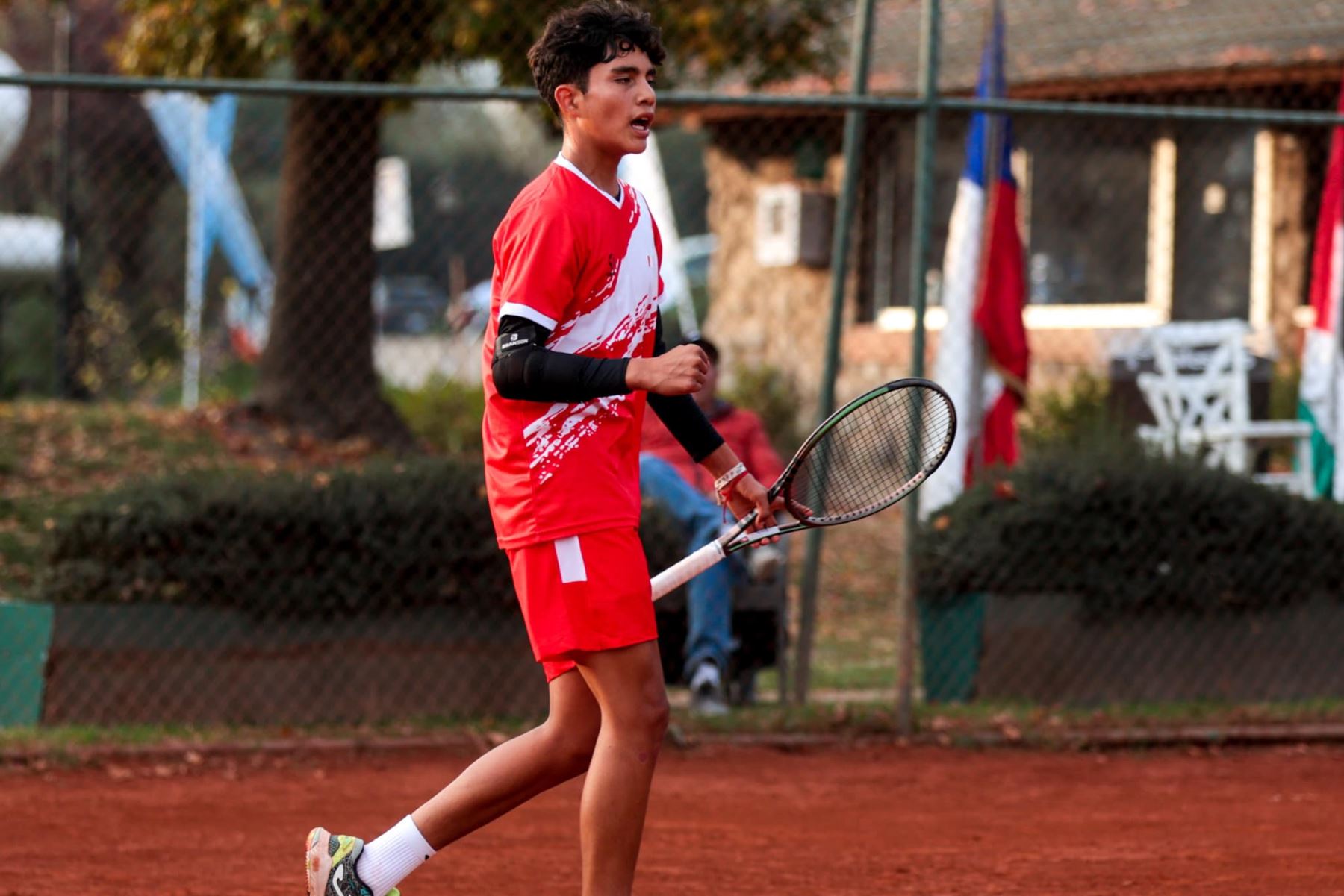Ricardo Ramos es uno de los elementos principales de la selección peruana de tenis Sub-14