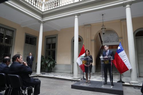 Perú y Chile dan por superada la crisis migratoria en su frontera bilateral