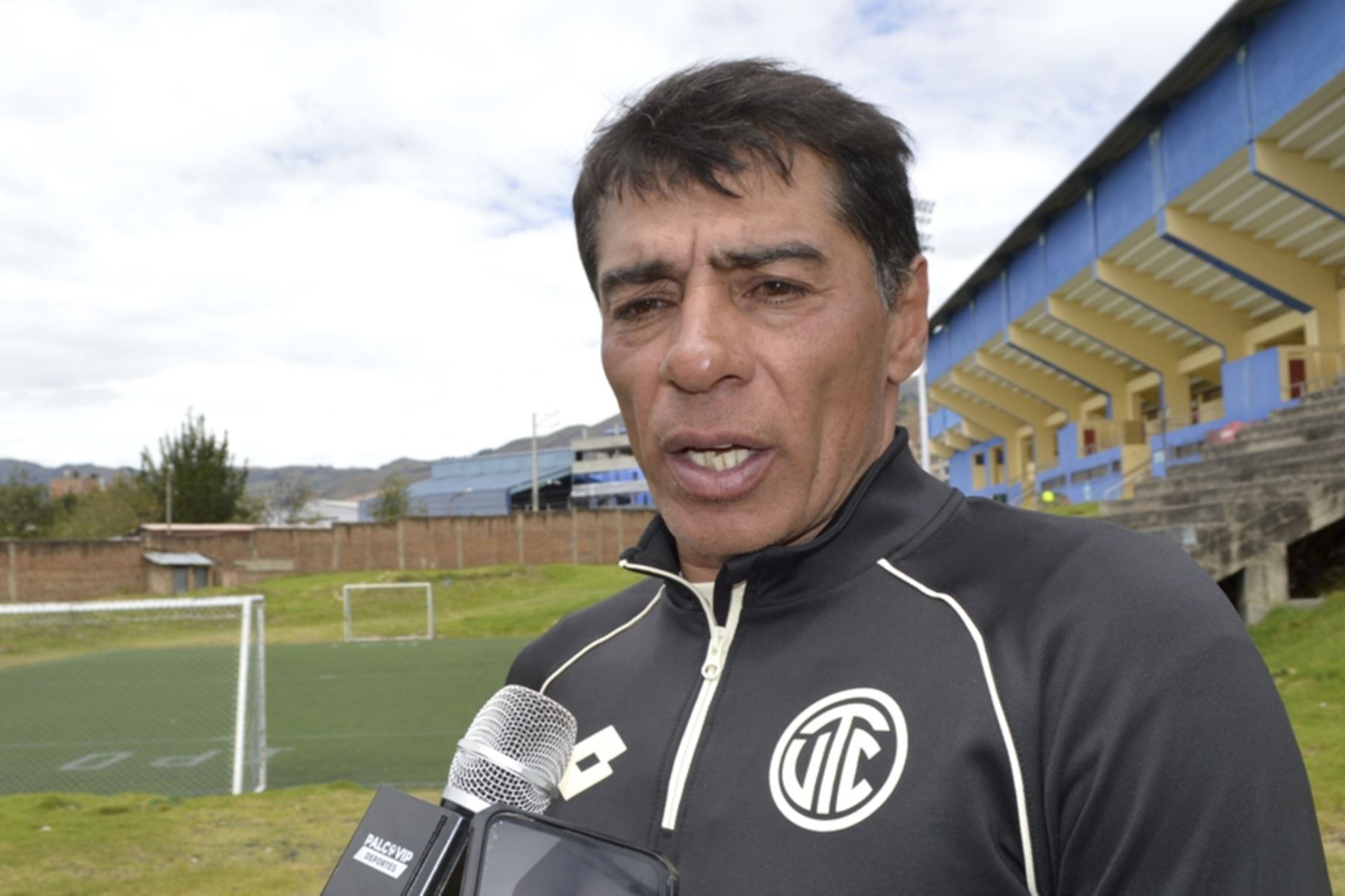 El entrenador Francisco Pizarro arribó a Cajamarca y dirigió su primer entrenamiento con UTC. Foto: ANDINA/Cortesía Eduard Lozano