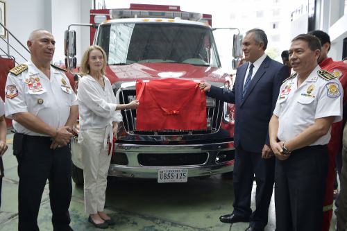 Compañía de Bomberos de San Borja cuenta con nueva unidad médica para atender emergencias