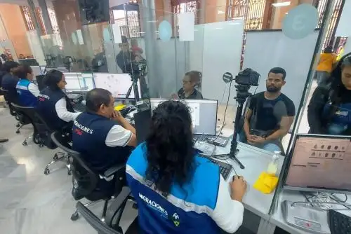 La Superintendencia Nacional de Migraciones ha reiterado que no existirá ninguna ampliación de plazo para los extranjeros que no se hayan acogido al PTP.. Foto: ANDINA/Difusión.