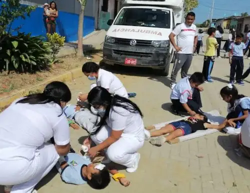 La población de Tumbes participó activamente en el Simulacro Multipeligro 2023, que se desarrolló esta mañana a escala nacional. Foto: Milagros Rodríguez.