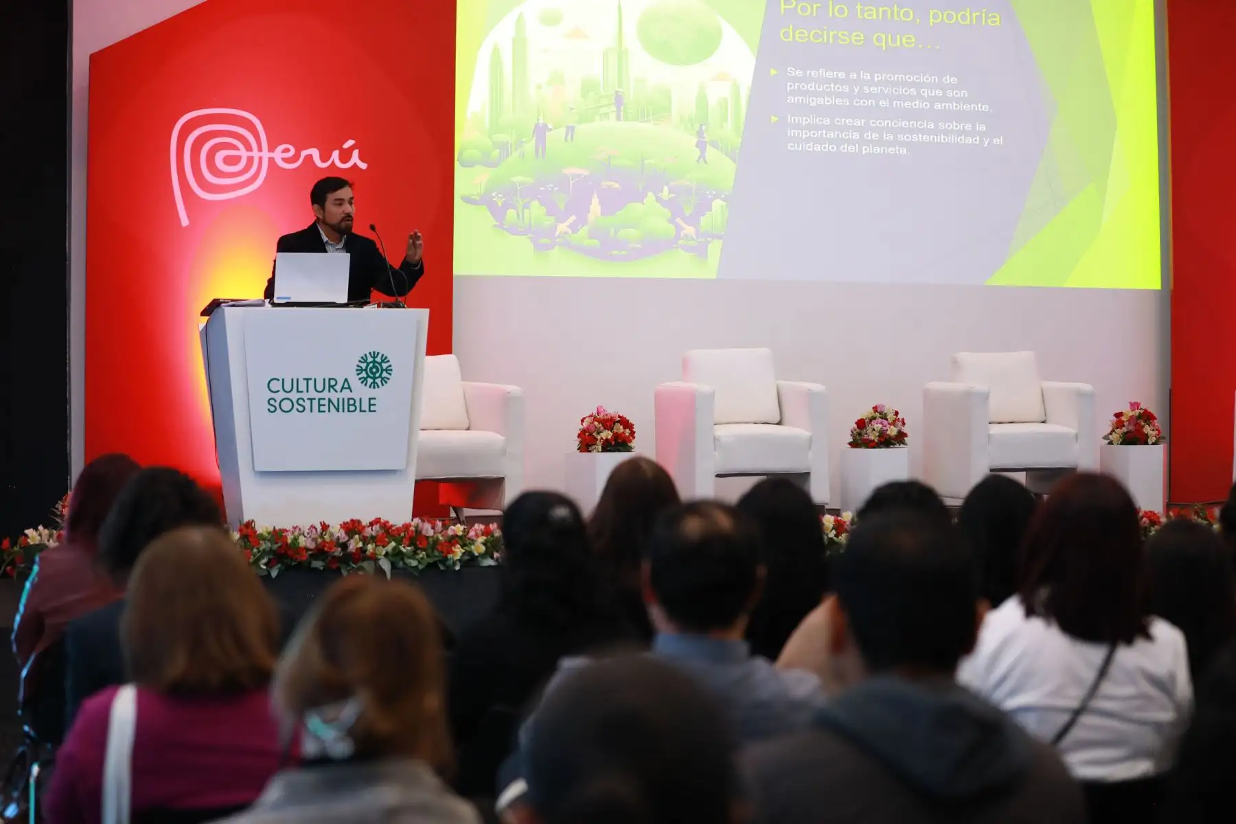 Los clientes no solo toman en cuenta el salario digno y las buenas condiciones de los trabajadores sino también la igualdad de género, la protección a la infancia y la lucha contra el cambio climático. Cortesía Promperú
