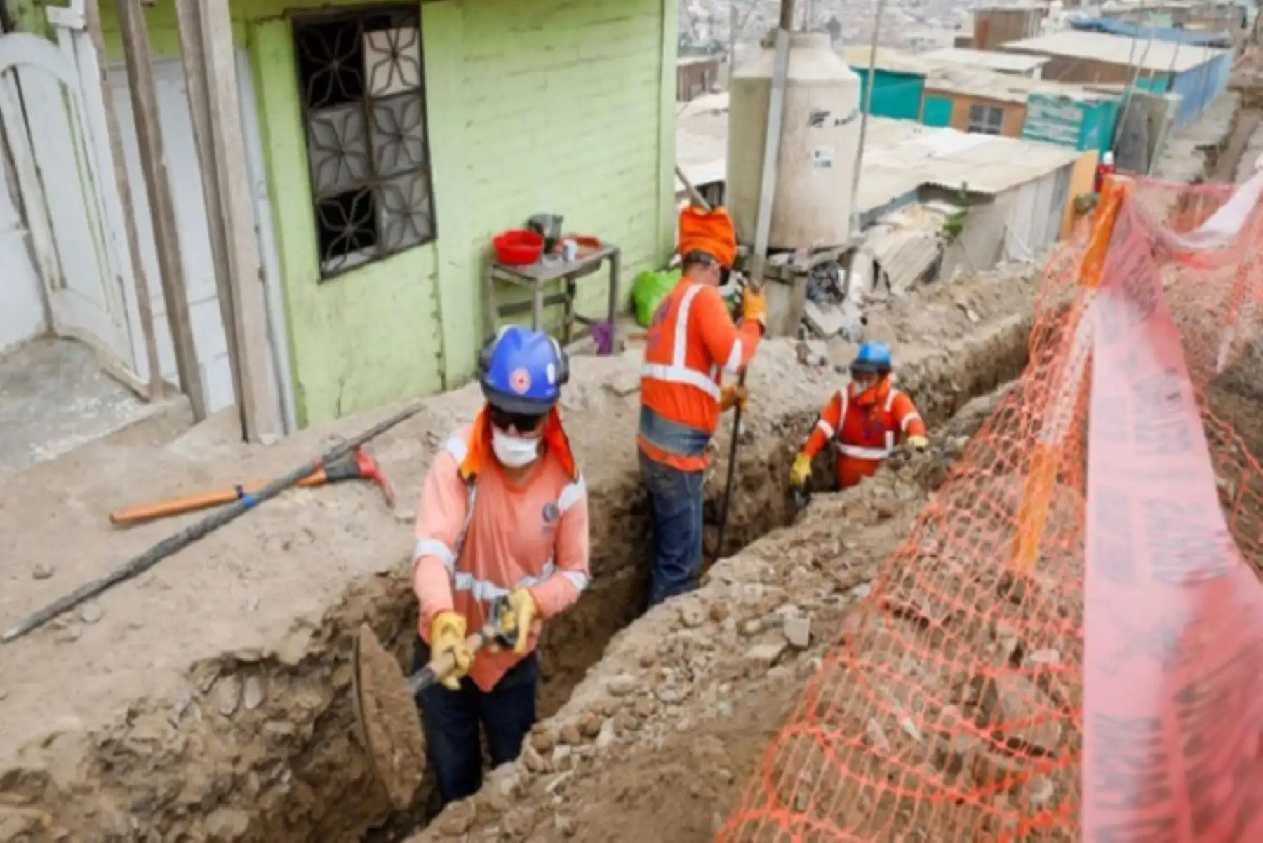 La renovación de colectores y conexiones domiciliarias de alcantarillado en Zarumilla forma parte del proyecto integral que busca mejorar el acceso a los servicios básicos de los tumbesinos.