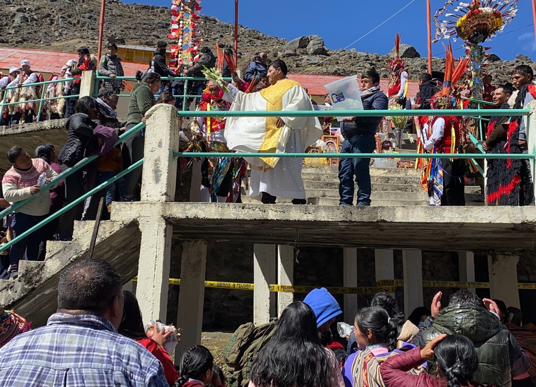 Anuncian en Cusco una cruzada solidaria para intervenir el templo del Señor de Qoyllur Riti, ubicado en paraje del Sinakara, al pie del nevado de Kolkepunku. ANDINA/Difusión