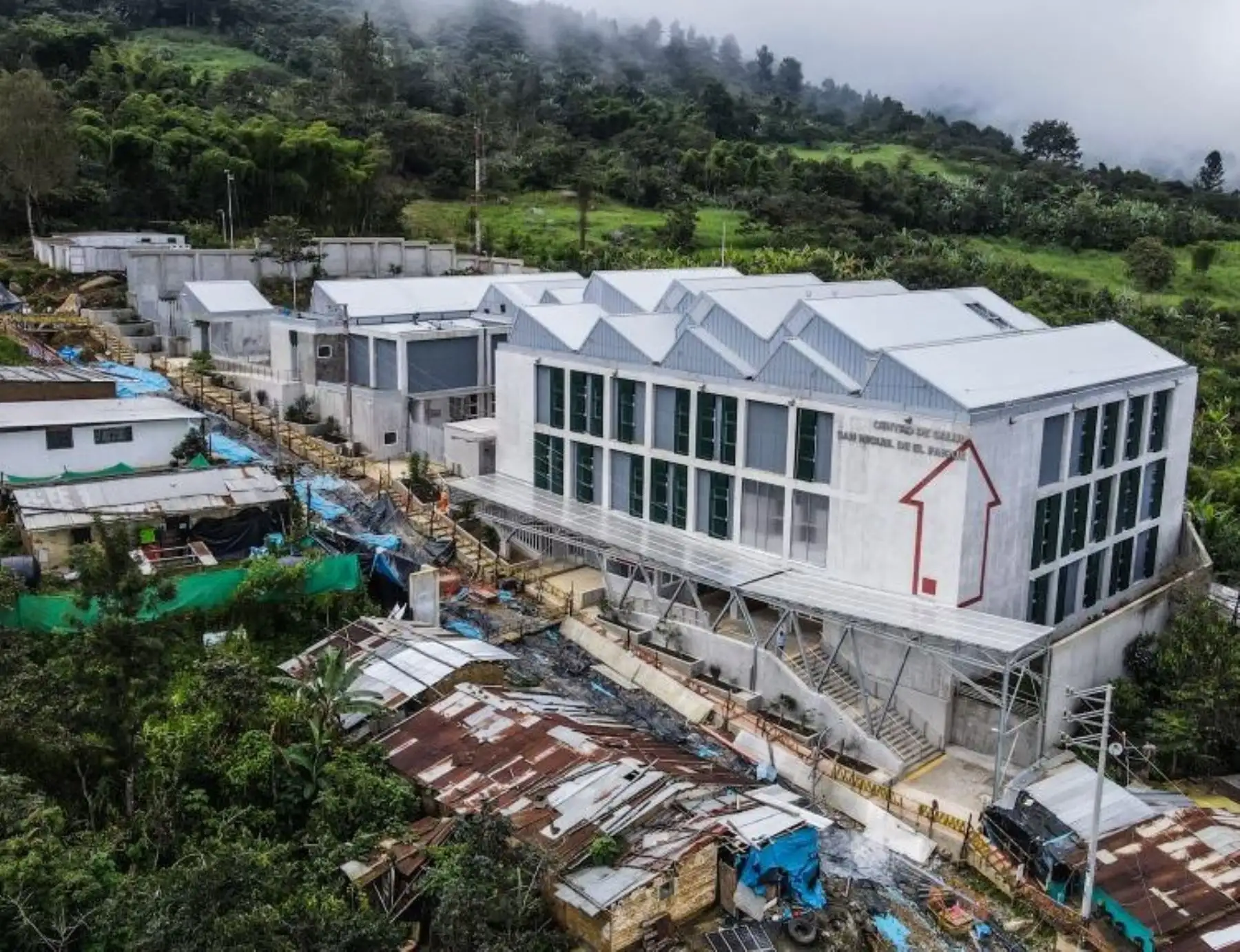 Reconstrucción con Cambios remarcó su compromiso de culminar las obras de construcción del centro de salud de El Faique, ubicado en el distrito de San Miguel de El Faique, provincia de Huancabamba, en Piura. ANDINA/Difusión