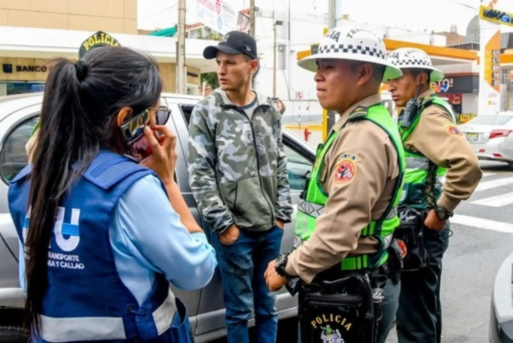 Lince: ATU y la PNP frustran el intento de fuga de dos colectivos informales. Foto: ANDINA/Difusión.