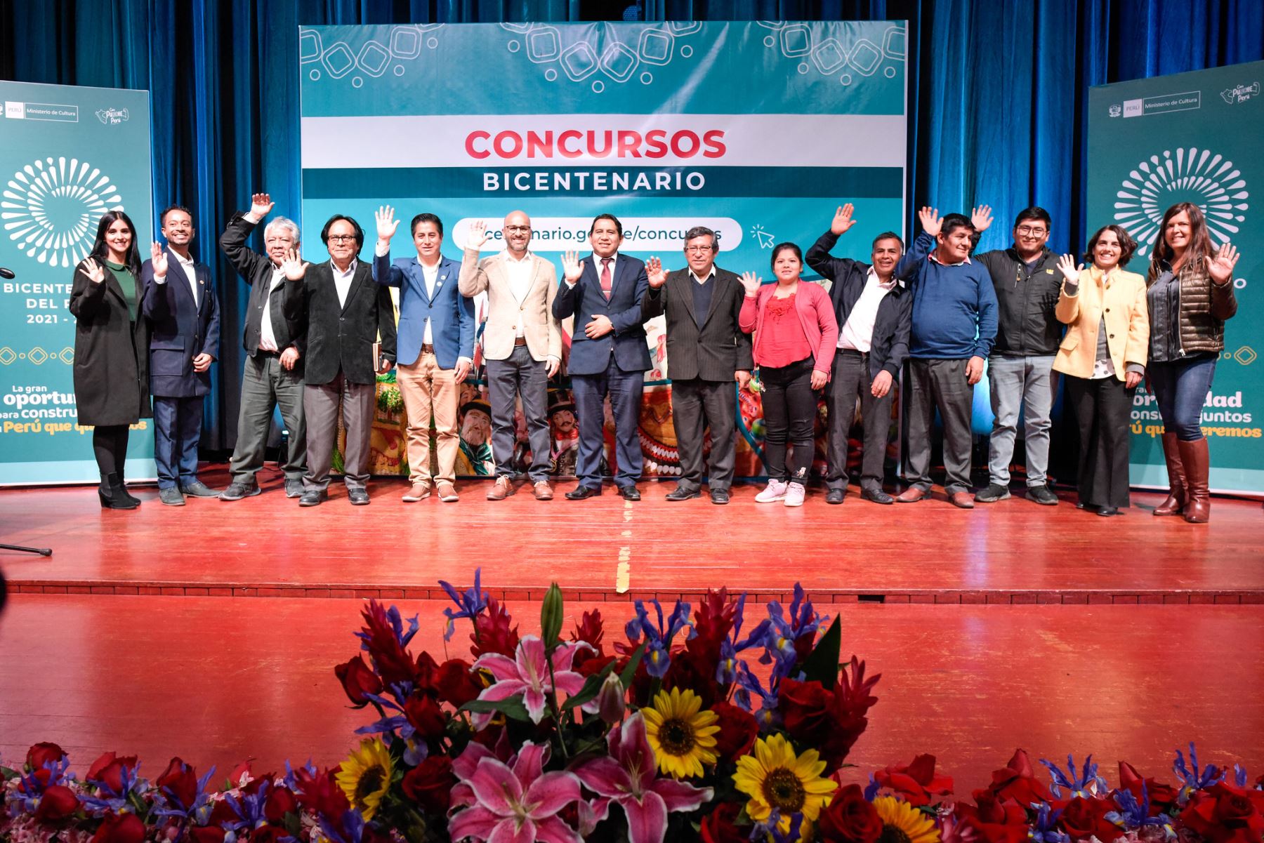 Proyecto Especial Bicentenario lanza Concursos Bicentenario.
