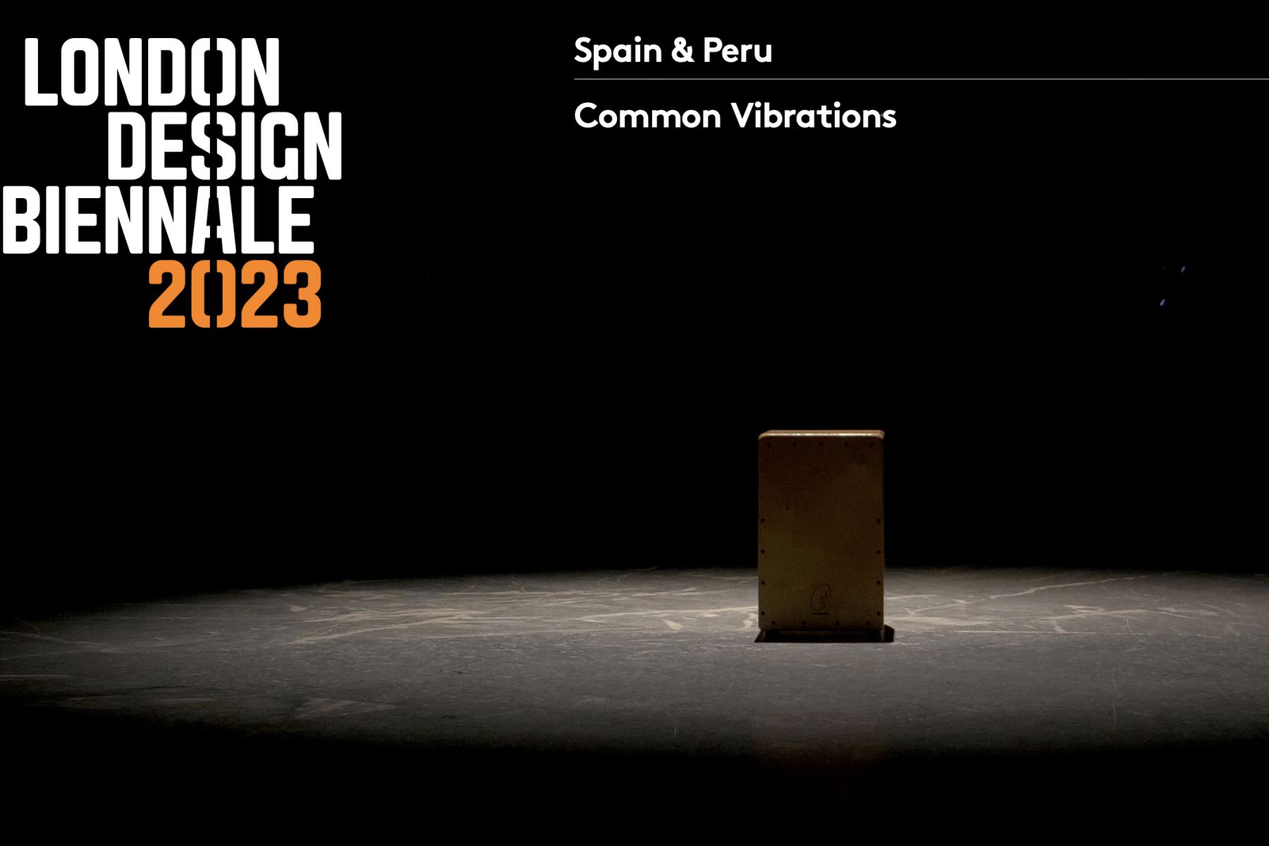 “Common Vibrations” es una instalación audiovisual que muestra los lazos culturales que unen al Perú y España a través del cajón. Foto: London Design Biennale