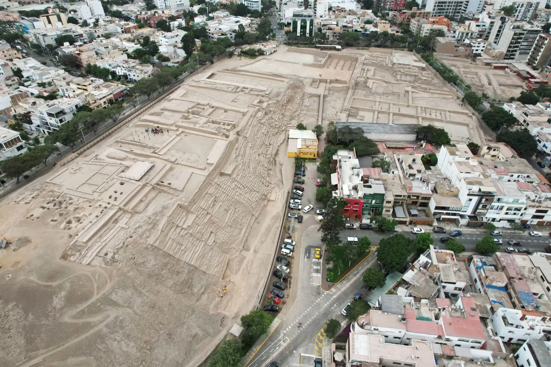 Huaca Pucllana, ubicada en el distrito de Miraflores. Foto: ANDINA/Daniel Bracamonte