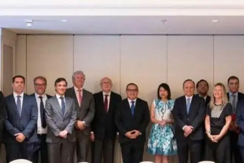 Gobierno promueve ola de inversiones en España y empresas renuevan su confianza en el Perú.