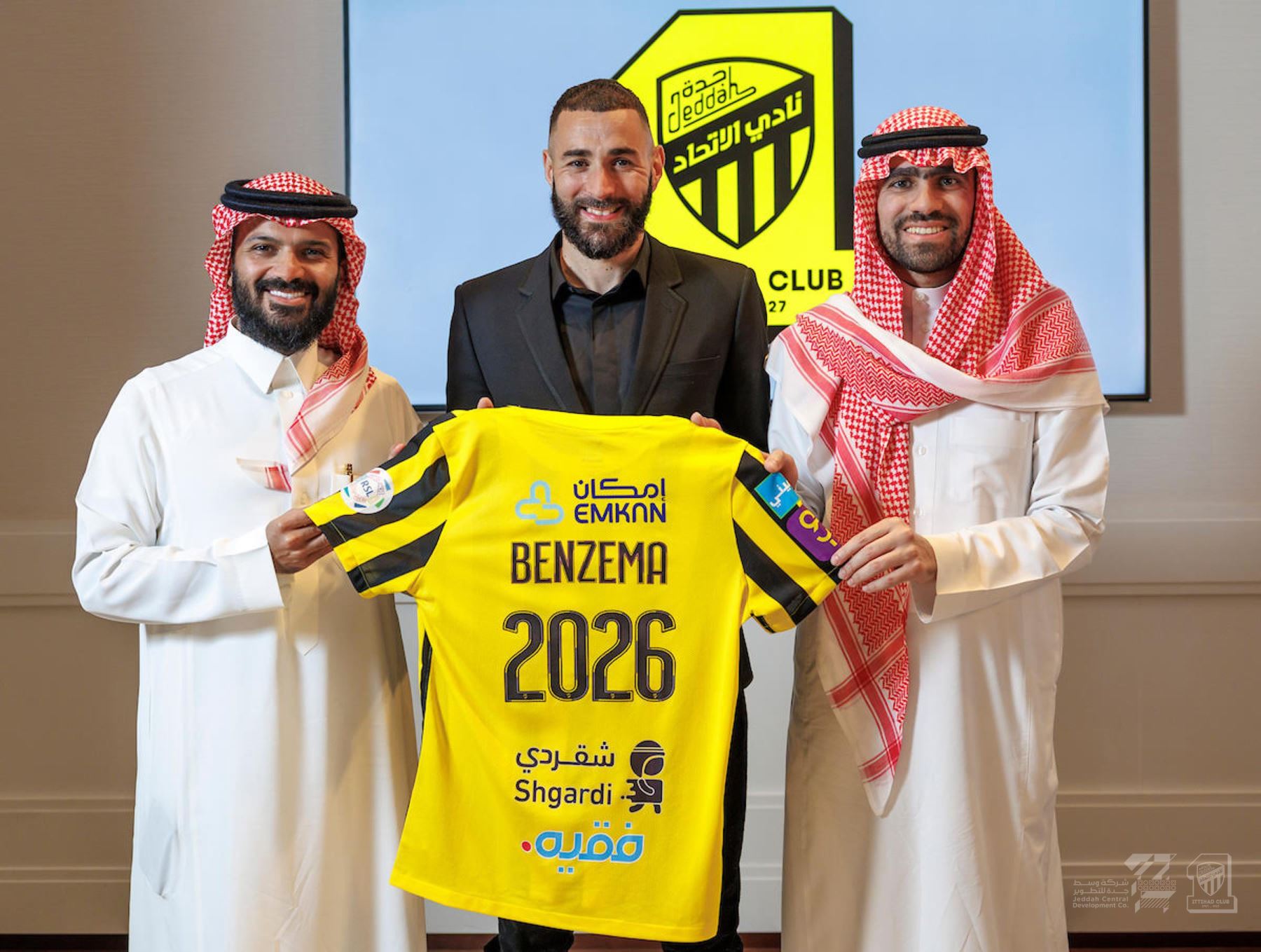 Karim Benzama ya es jugador del Al Ittihad de Arabia Saudita