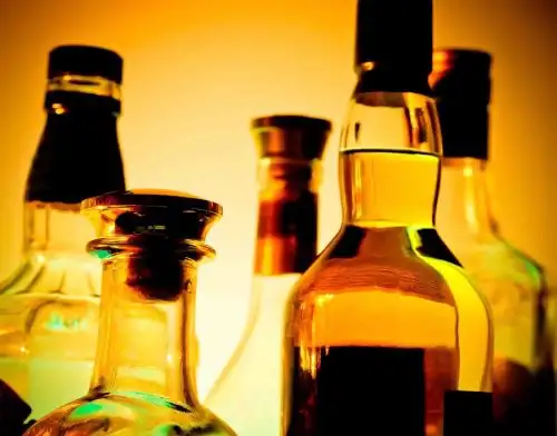 Inacal estableció una norma técnica que define el proceso para la elaboración del aguardiente de caña y miel, la tradicional bebida que es fabricada de manera artesanal en diversos pueblos del Perú. ANDINA/Difusión
