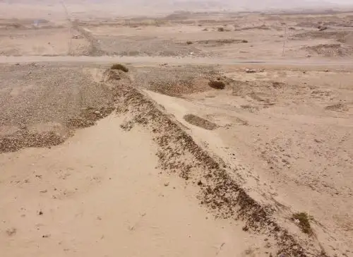 Arqueólogos peruanos hallaron evidencias que los Chimúes construyeron hace más de 600 años una muralla para proteger al reino de los desastres naturales ocasionados por el Fenómeno El Niño en la actual provincia de Trujillo. Foto: Gabriel Prieto / Proyecto Arqueológico Huanchaco