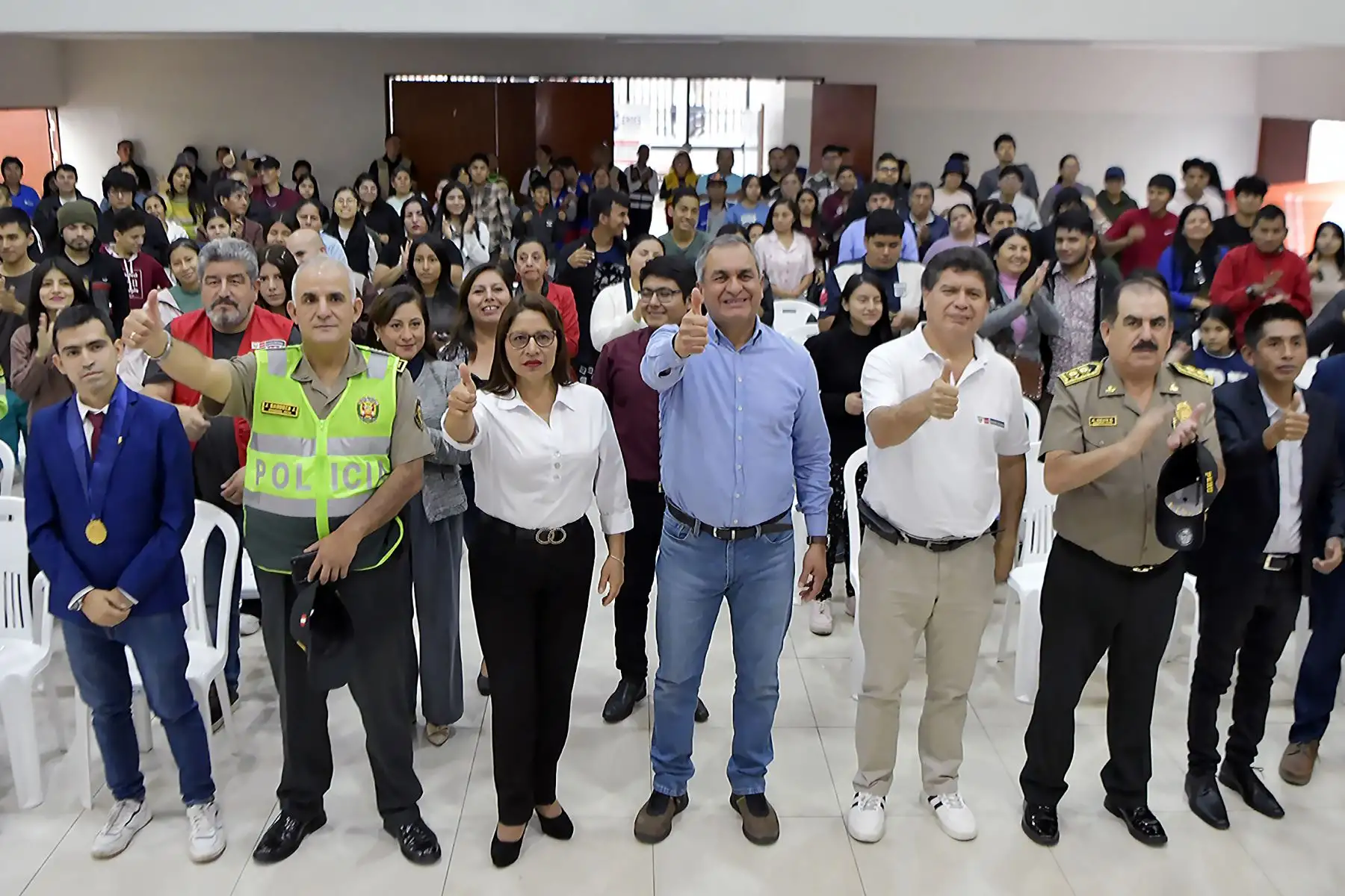El Ministro del Interior, Vicente Romero, participó del lanzamiento del programa preventivo enfocado en niños, niñas y adolescentes de San Juan de Miraflores.

Foto: ANDINA/MININTER