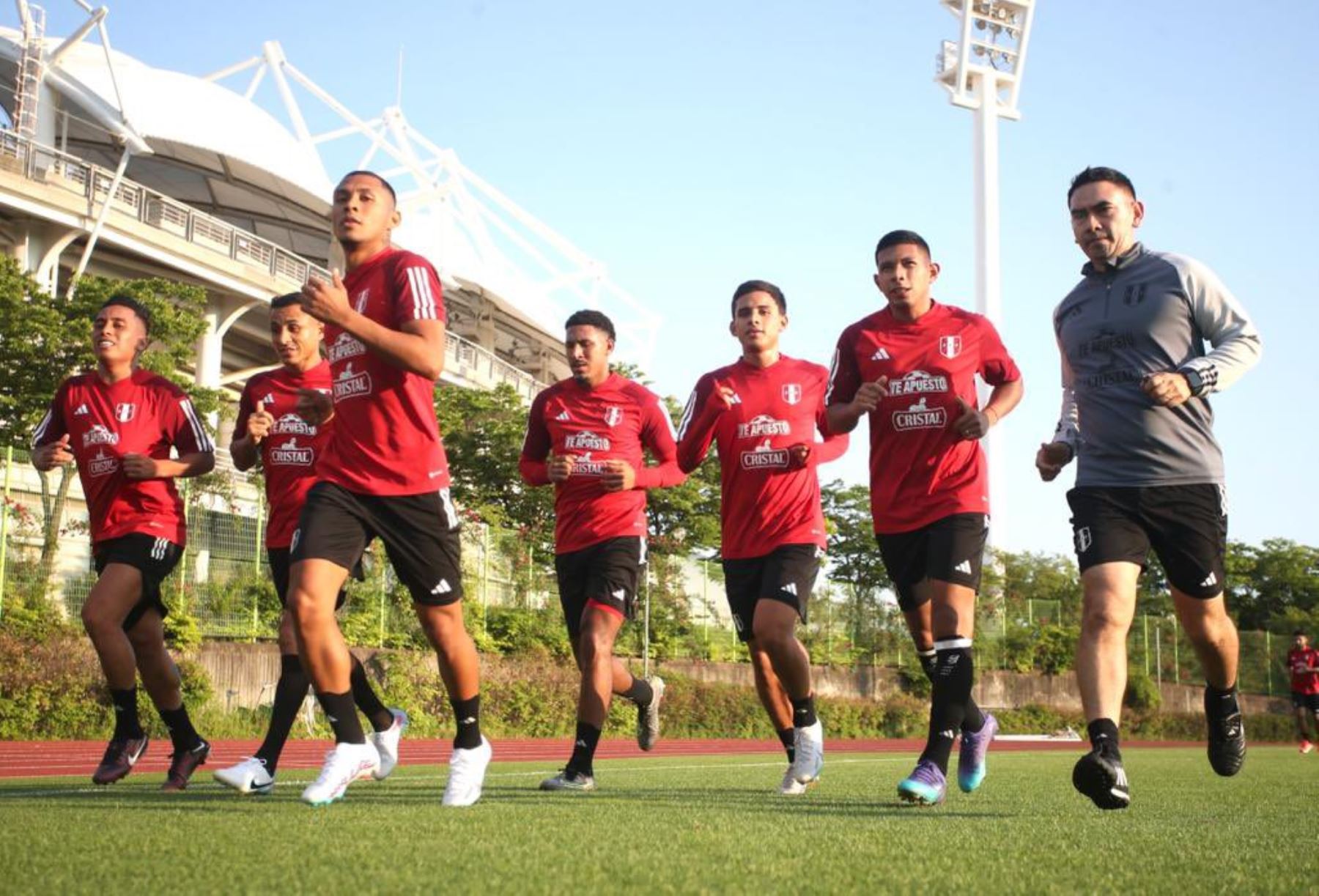 Selección peruana trabajó en Seúl para enfrentar su primer amistoso en tierras asiáticas