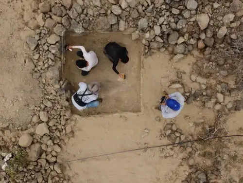 Un equipo de arqueólogos de la Universidad Nacional de Trujillo, encabezados por Feren Castillo, inicio una investigación arqueológica para determinar cómo se adaptaron las antiguas sociedades del valle de Virú (La Libertad) ante eventos naturales provocados por el Fenómeno El Niño. Foto cortesía: Feren Castillo Luján