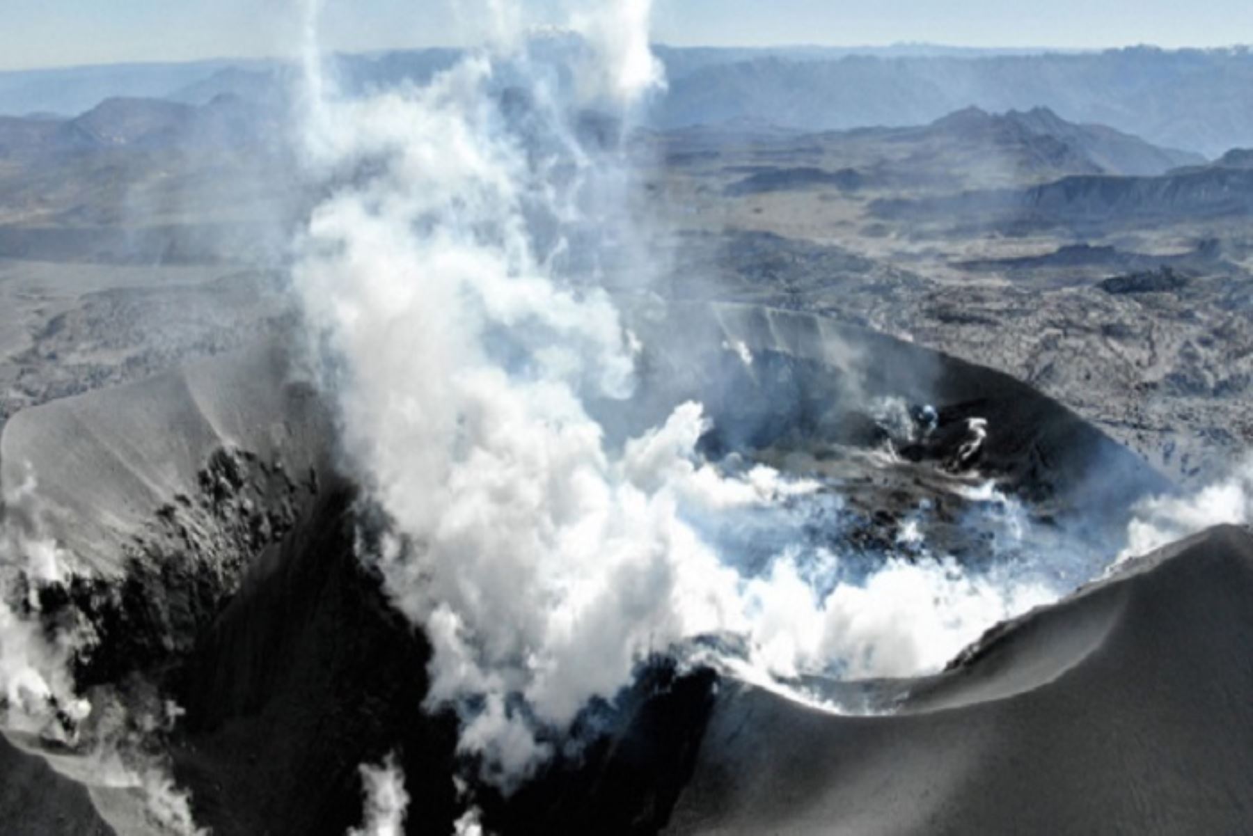 La sismicidad registrada en estos días forma parte de un proceso normal en un volcán en erupción. Foto: Ingemmet.
