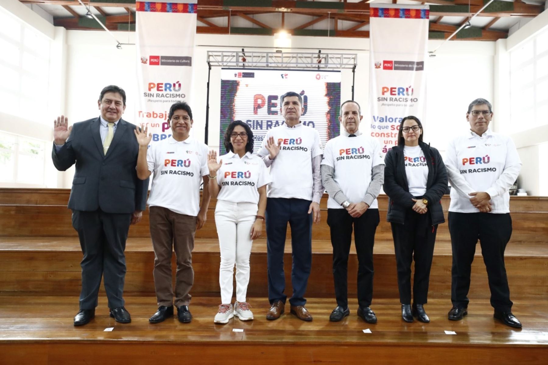 Diversas instituciones comprometieron su apoyo a la campaña del sector Cultura para erradicar el racismo. Foto: Ministerio de Cultura/Difusión.