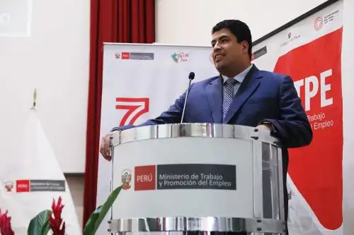 Ministro de Trabajo y Promoción del Empleo, Fernando Varela. Cortesía