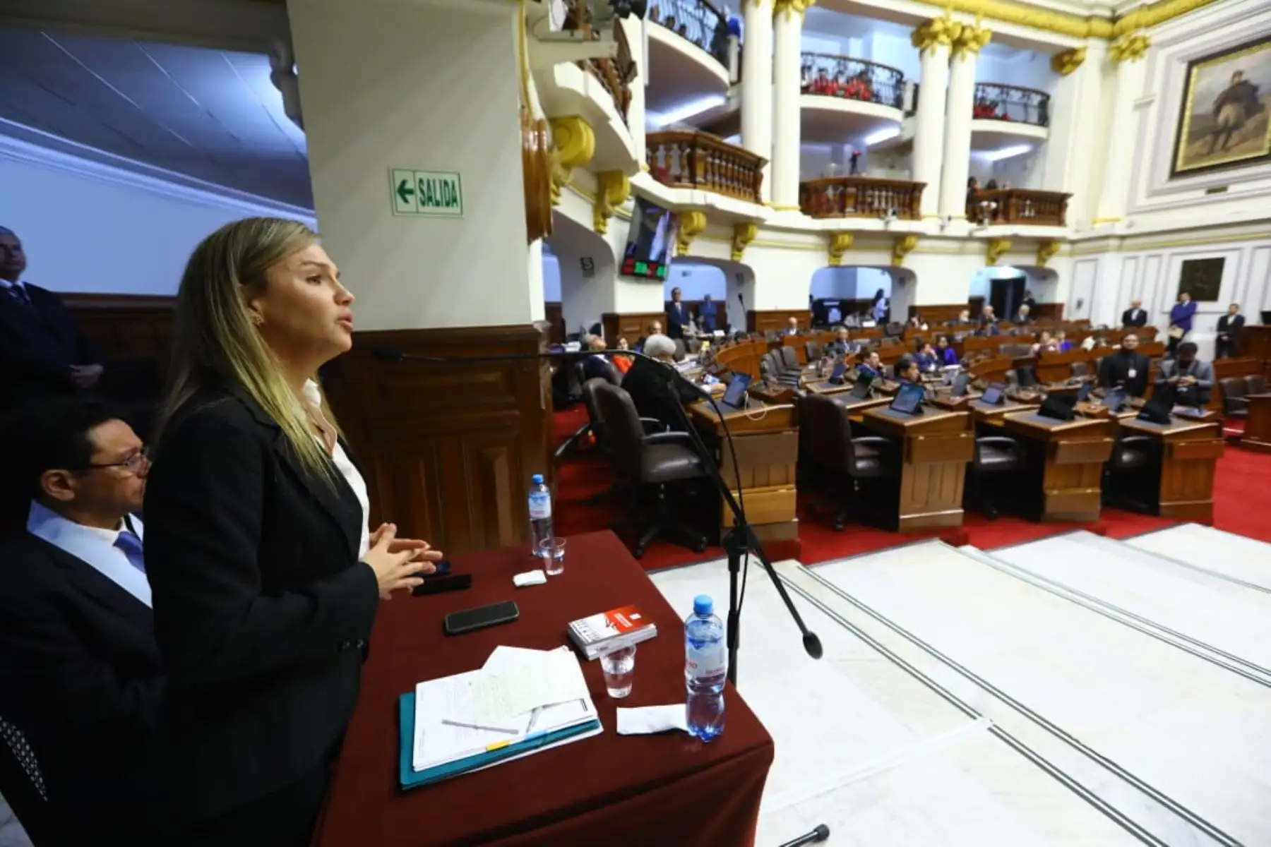 Según la tesis fiscal, León tuvo participación en la gestión irregular para realización de obras públicas en el municipio de La Victoria entre marzo del 2017 y mayo del 2018. Foto: Congreso