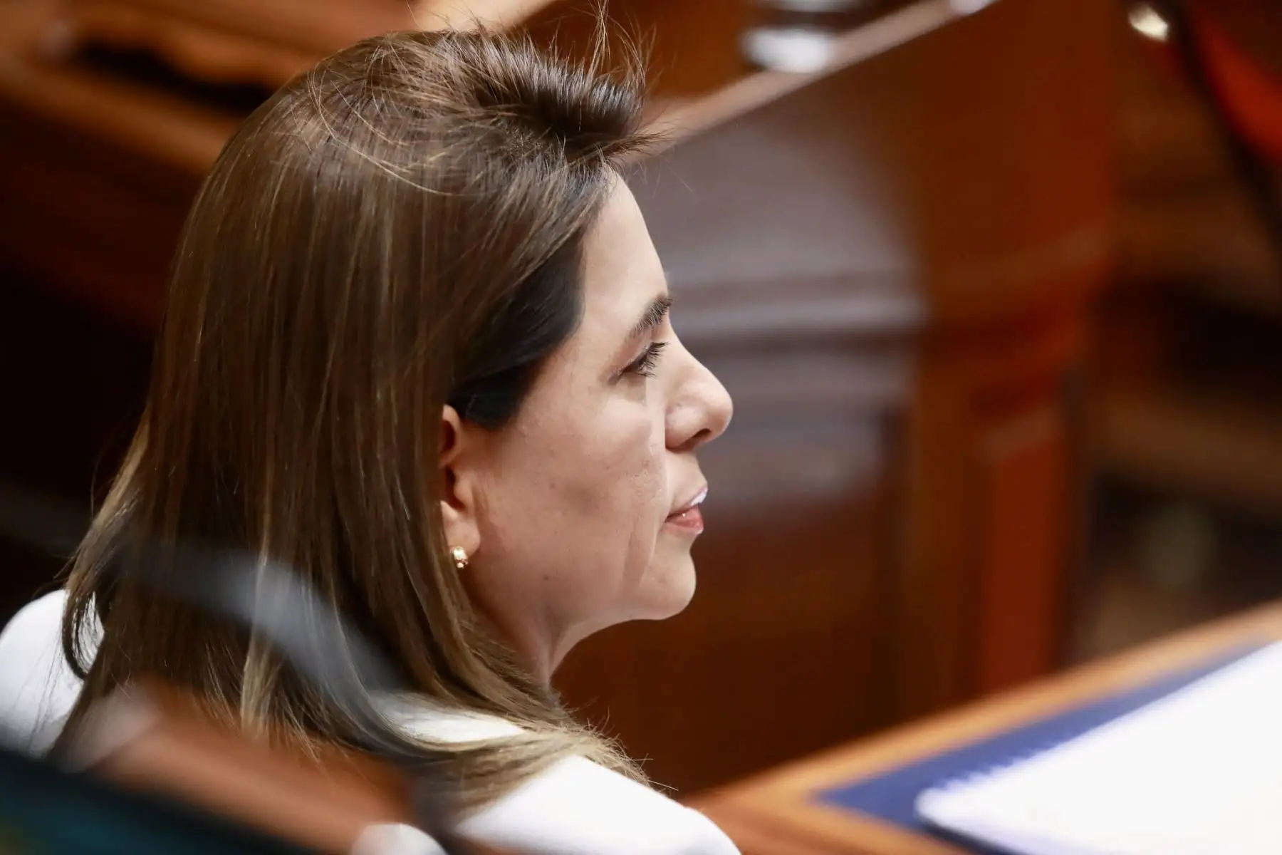 La ministra de Salud, Rosa Gutiérrez, anunció esta noche que presentó su carta de renuncia al cargo y afirmó que desde donde esté, continuará trabajando por el bien del país.
Foto: ANDINA/Congreso