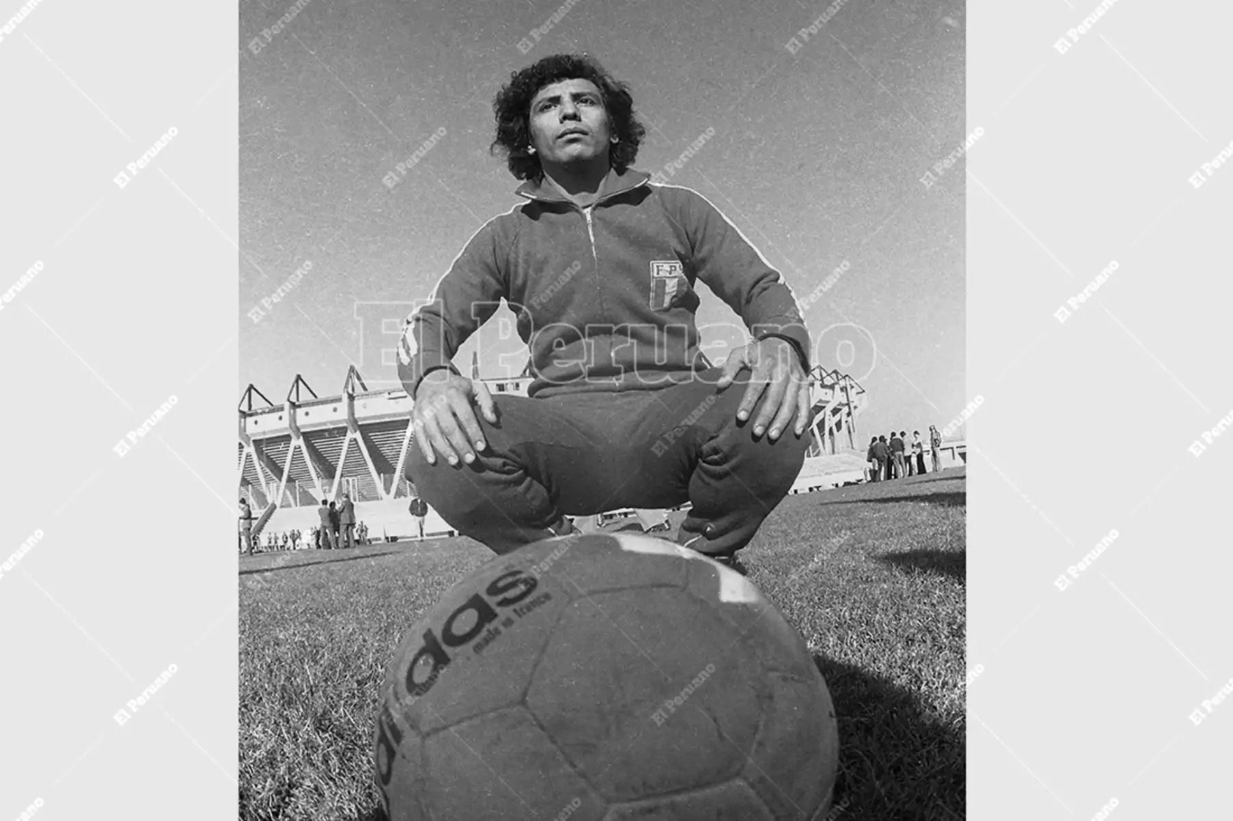 Mendoza, Argentina - 12 junio 1978 / El volante César Cueto en los entrenamientos de la selección peruana de fútbol que se prepara la segunda fase del mundial Argentina 78. Foto: Archivo Histórico de El Peruano / Rolando Ángeles