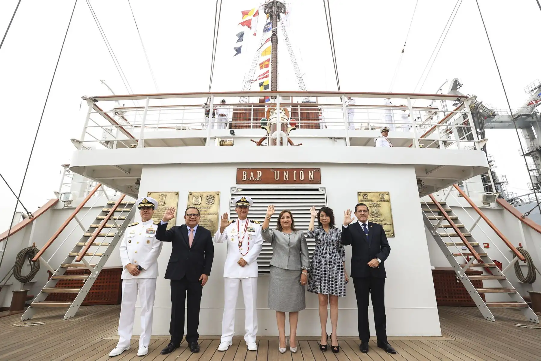 Jefa de Estado, Dina Boluarte, participa en ceremonia de zarpe del Buque Escuela a Vela B.A.P. Unión que dará la vuelta al mundo.
Foto: ANDINA/Prensa Presidencia