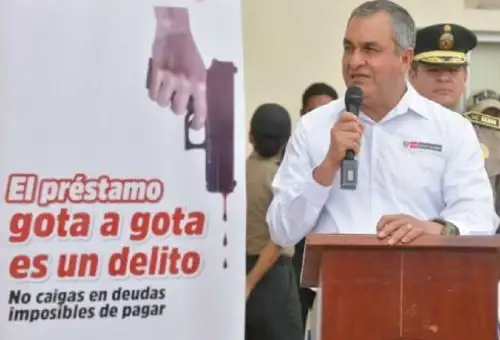 En el lanzamiento en Pucallpa de la campaña “El préstamo gota a gota es un delito”, el ministro del Interior, Vicente Romero, subrayó la importancia de implementar la iniciativa con un enfoque descentralizado, porque el delito no distingue fronteras.
